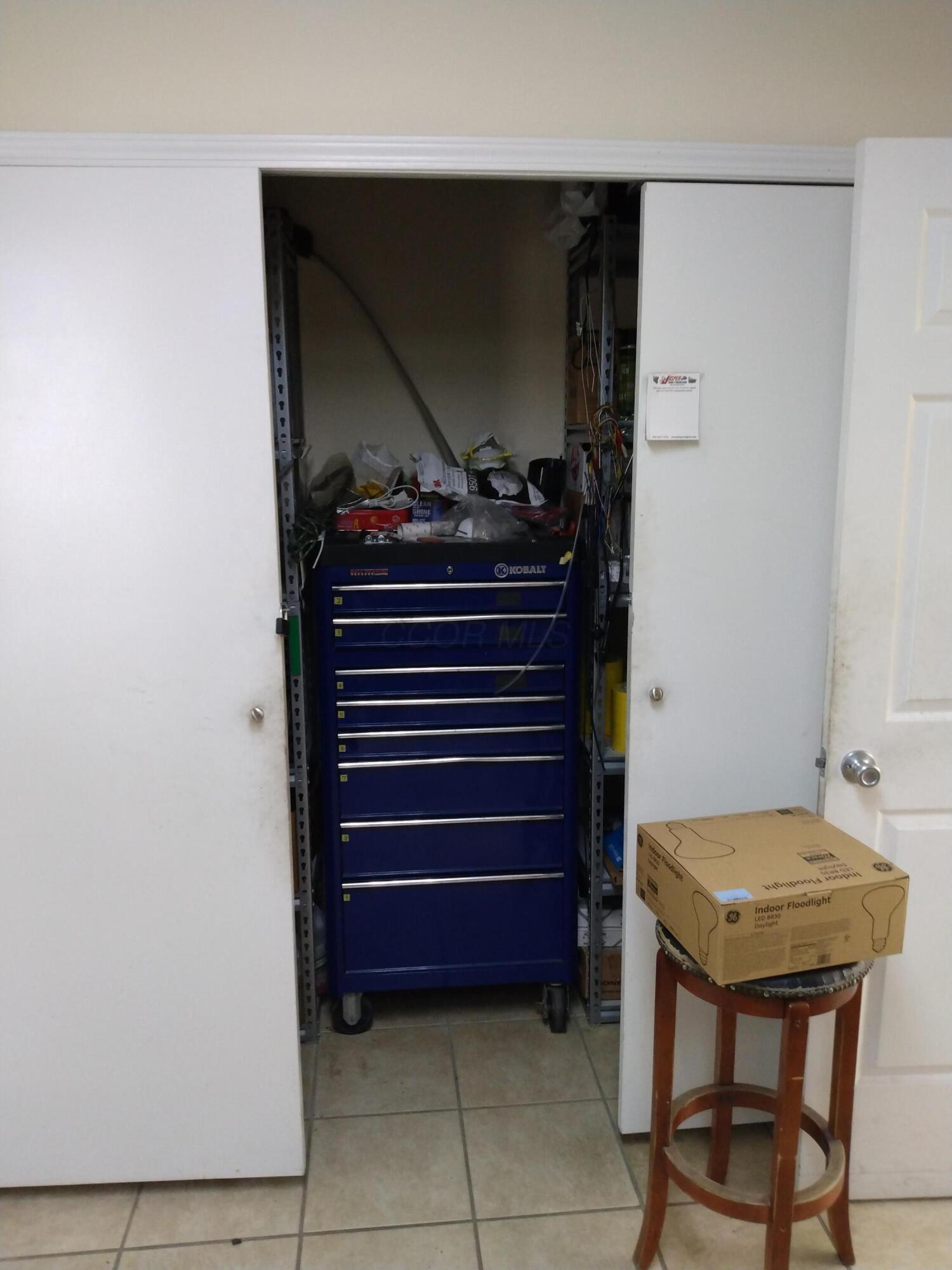 226021825 Property Photo 25