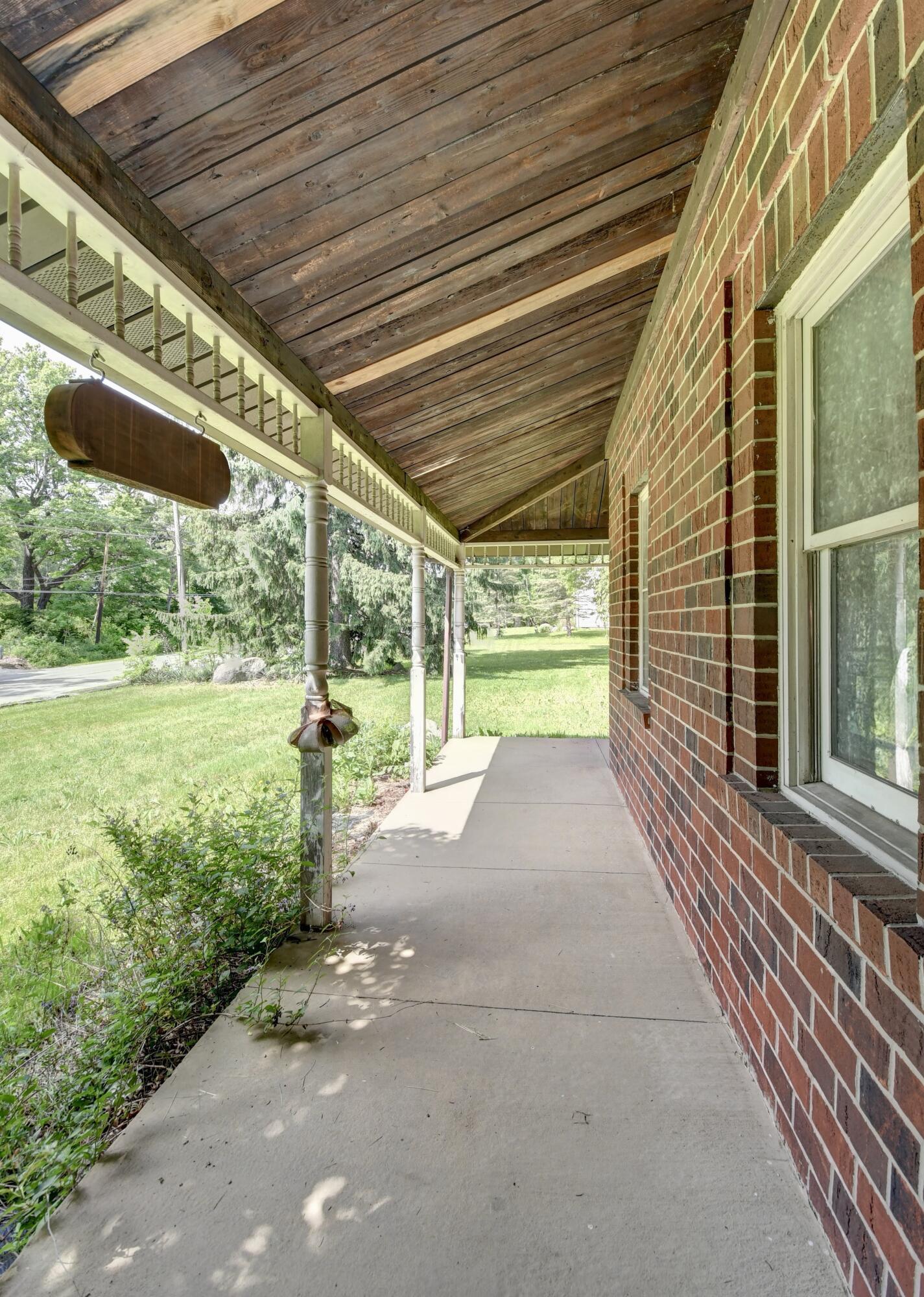 3973 Wadsworth Road Property Photo 7