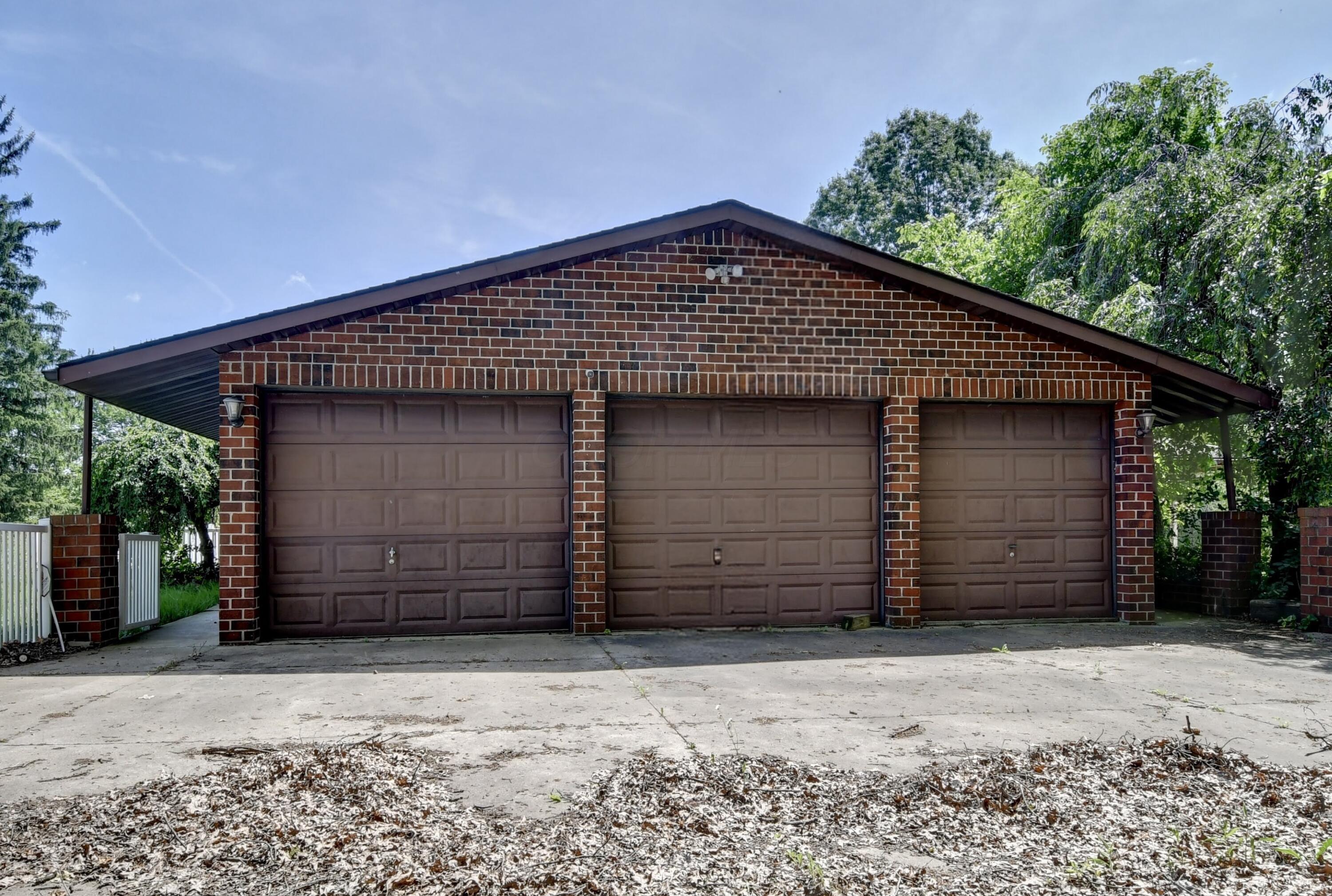 3973 Wadsworth Road Property Photo 8