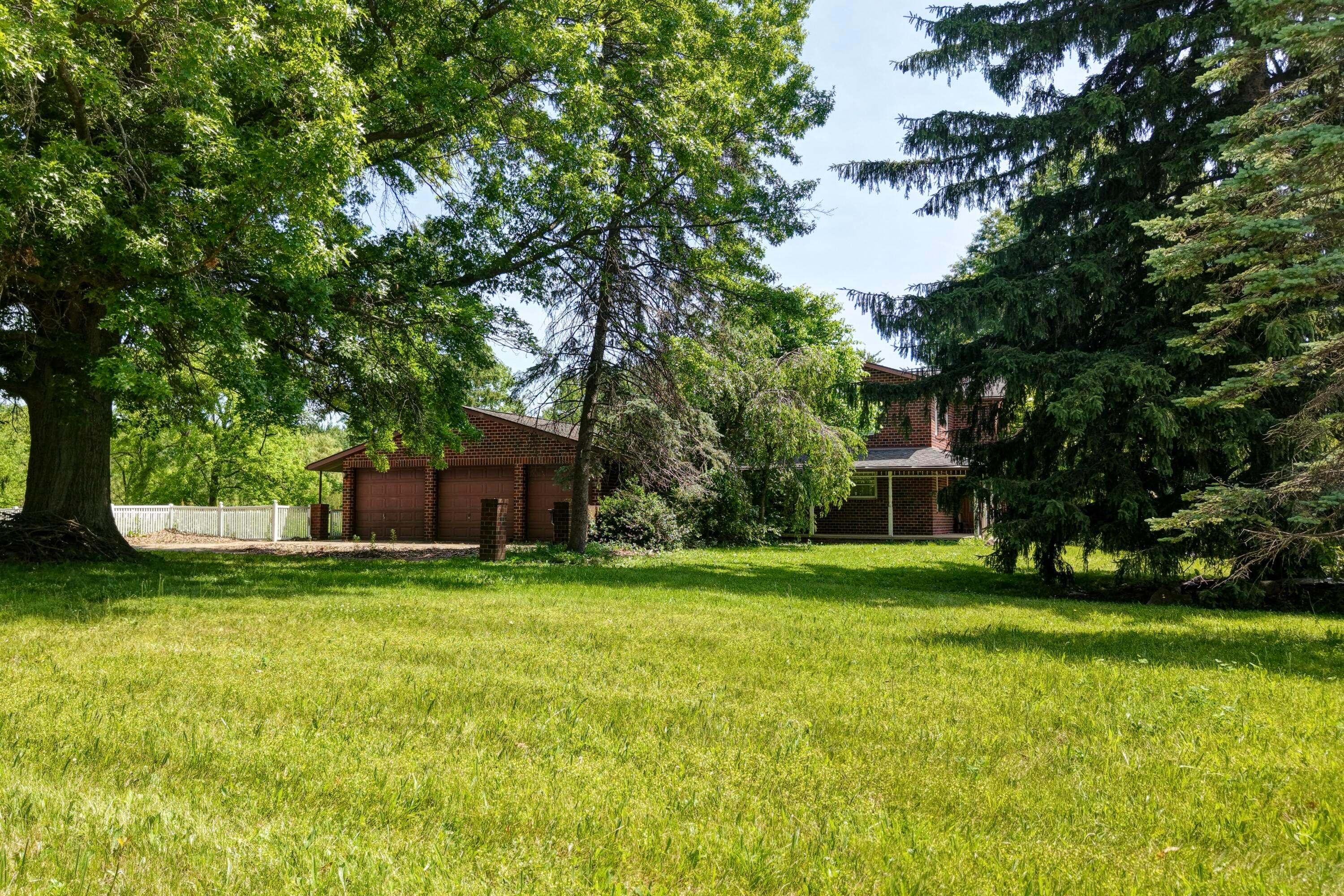 3973 Wadsworth Road Property Photo 14