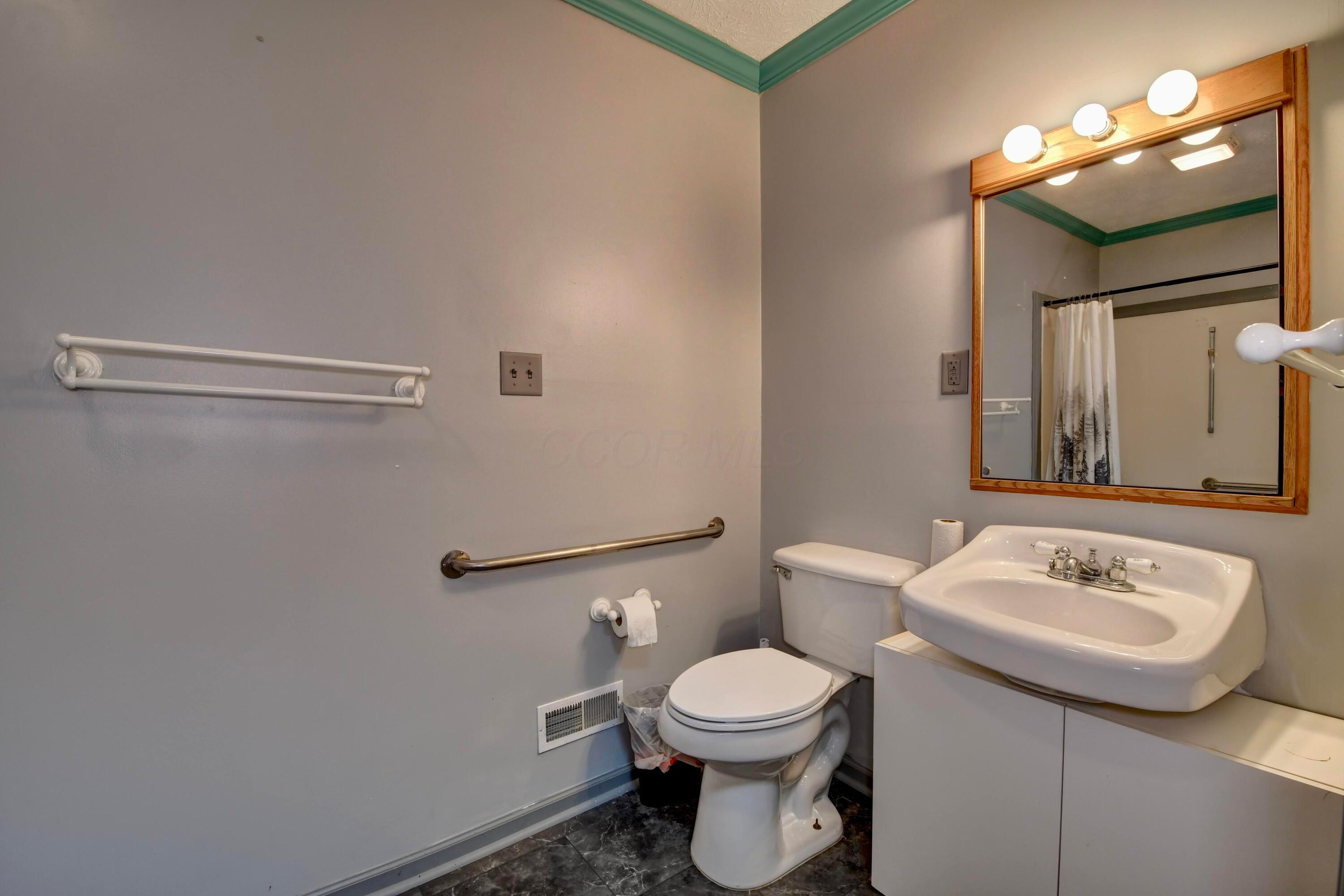 3973 Wadsworth Road Property Photo 22