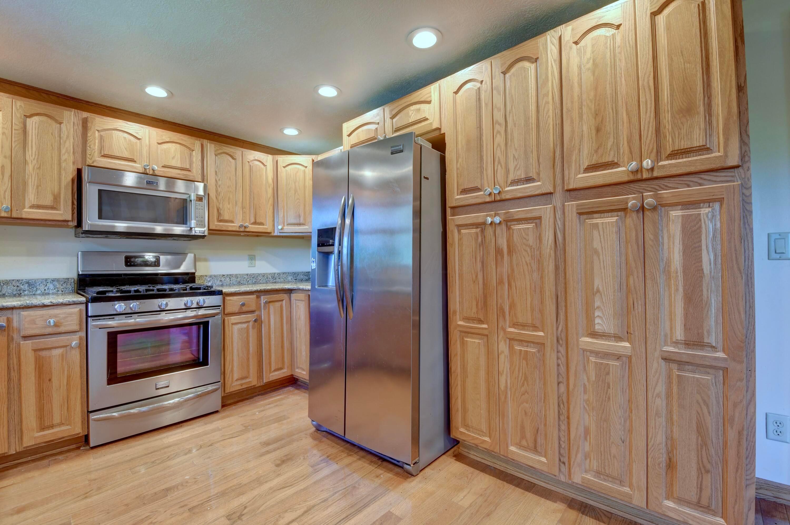 3993 Wadsworth Road Property Photo 14
