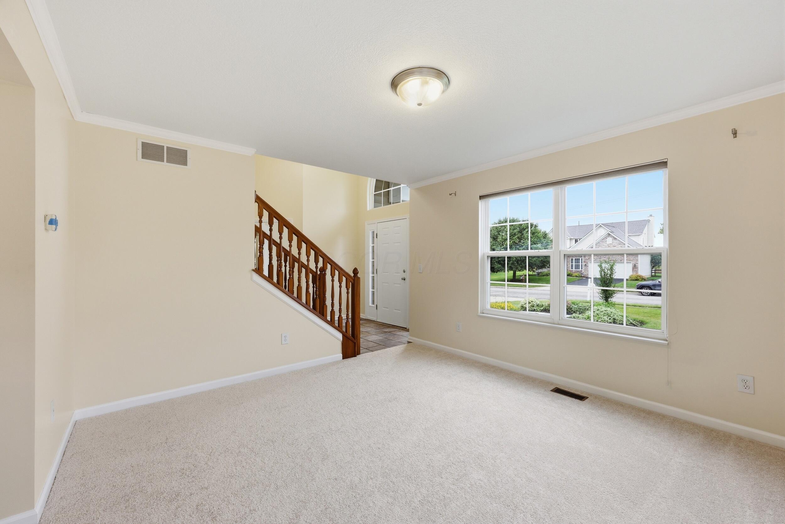 2830 Abbey Knoll Drive Property Photo 8