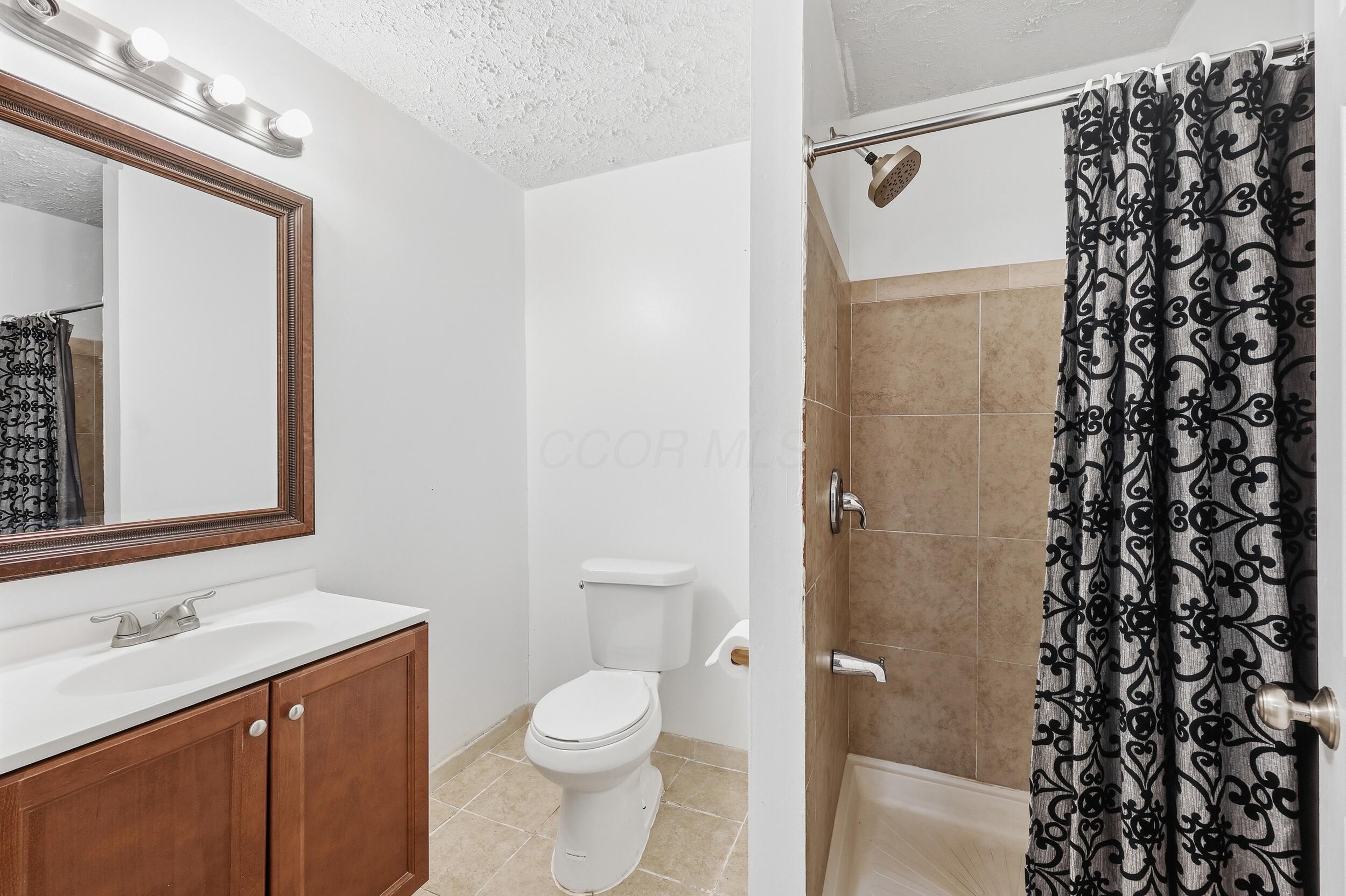 2830 Abbey Knoll Drive Property Photo 34
