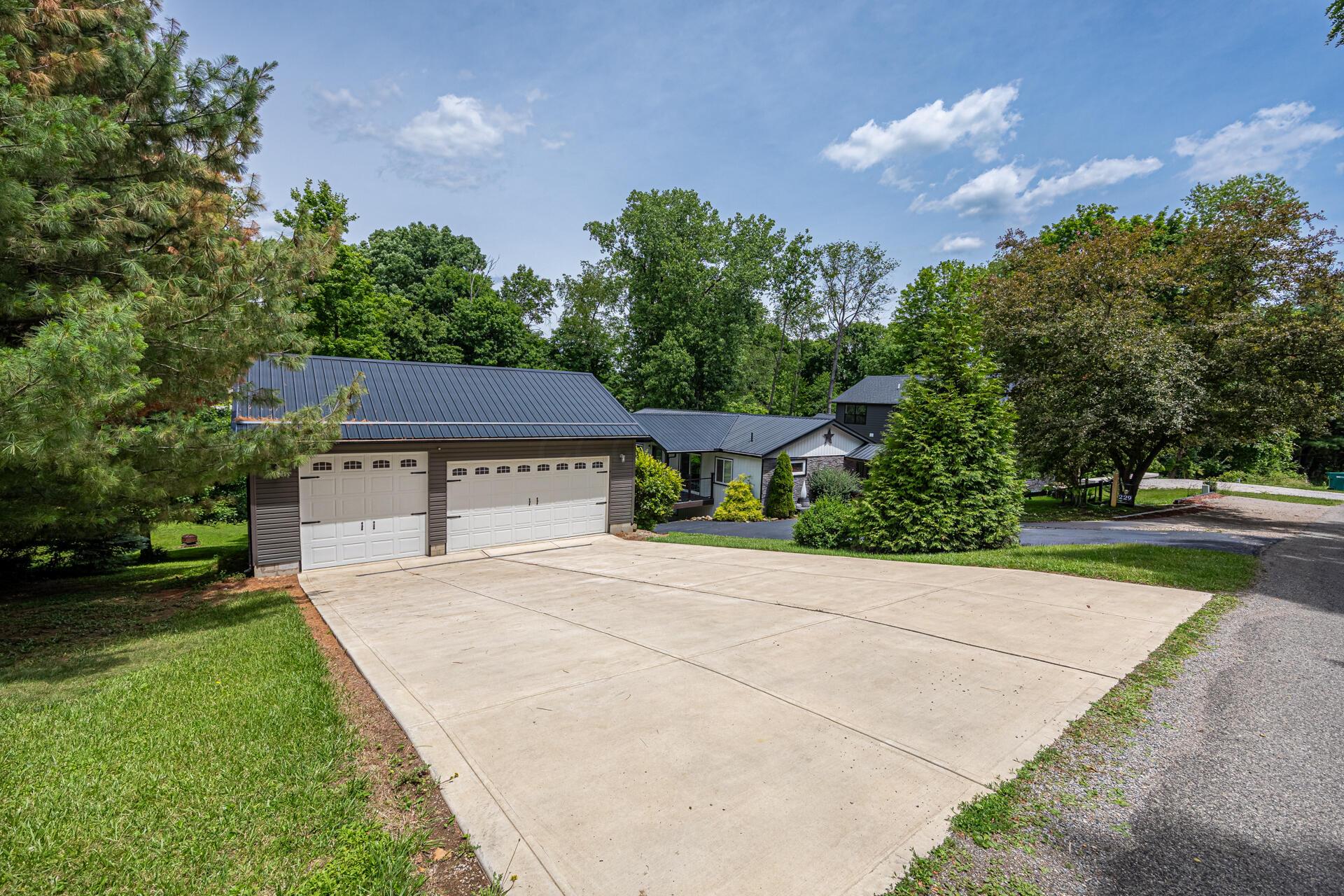 229 Green Valley Drive Property Photo 45