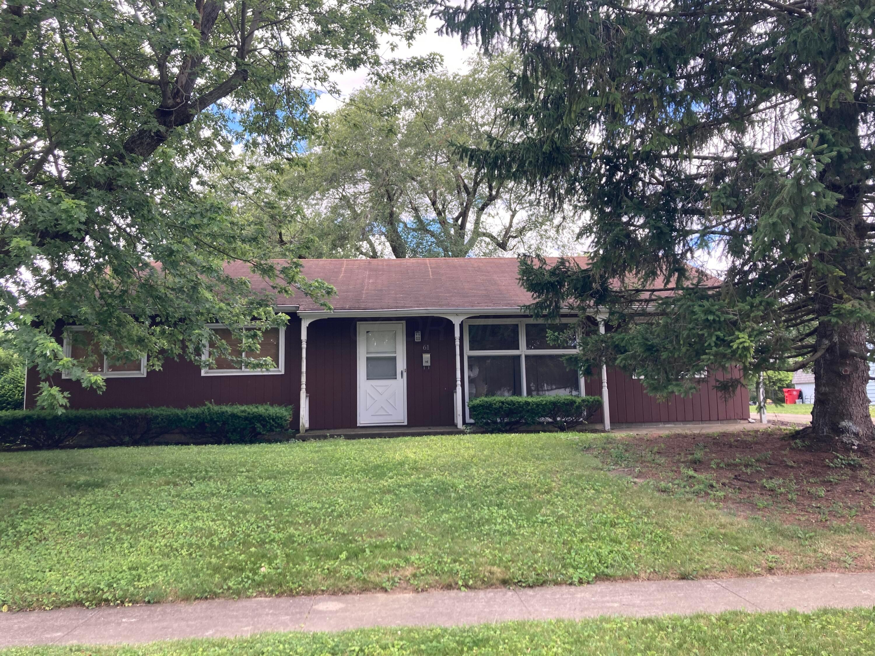 61 Arlington Avenue Property Photo 1