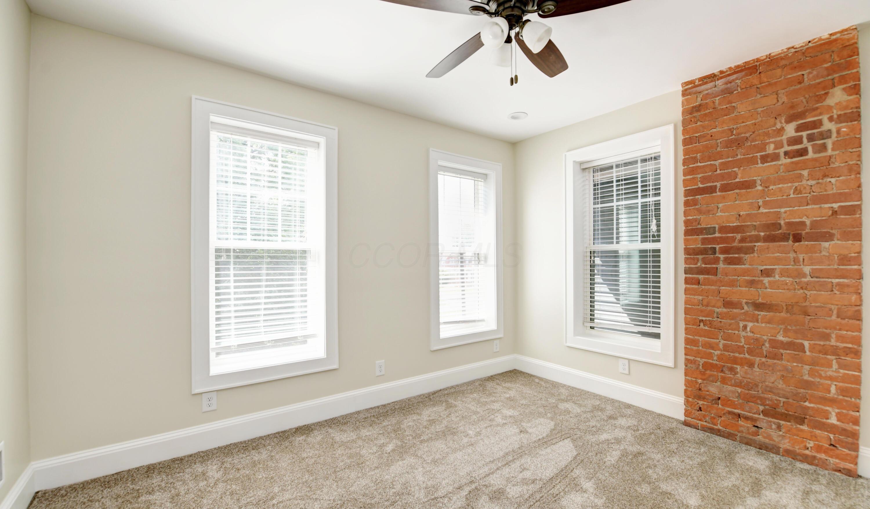 540 Wilson Avenue Property Photo 34