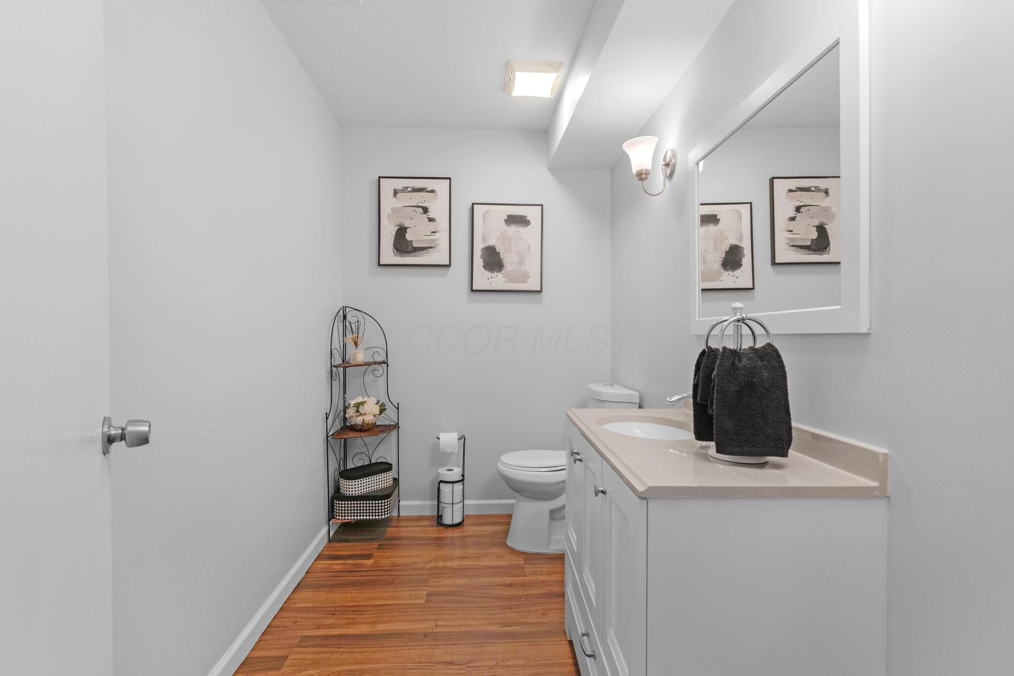 2049 Willow Glen Lane, B Property Photo 30