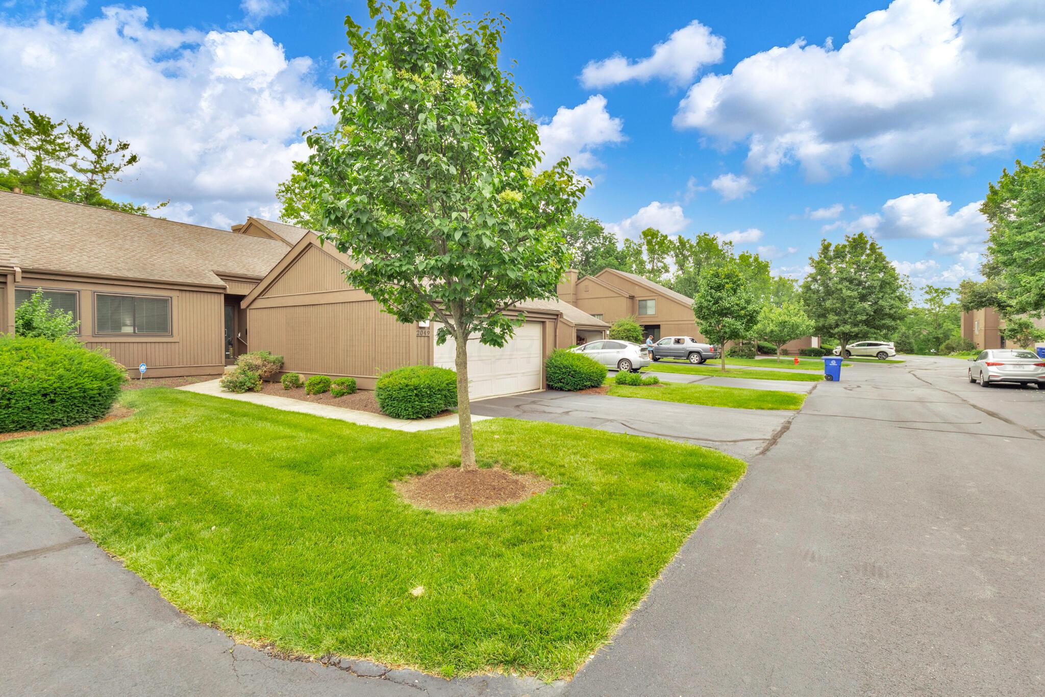 2049 Willow Glen Lane, B Property Photo 34
