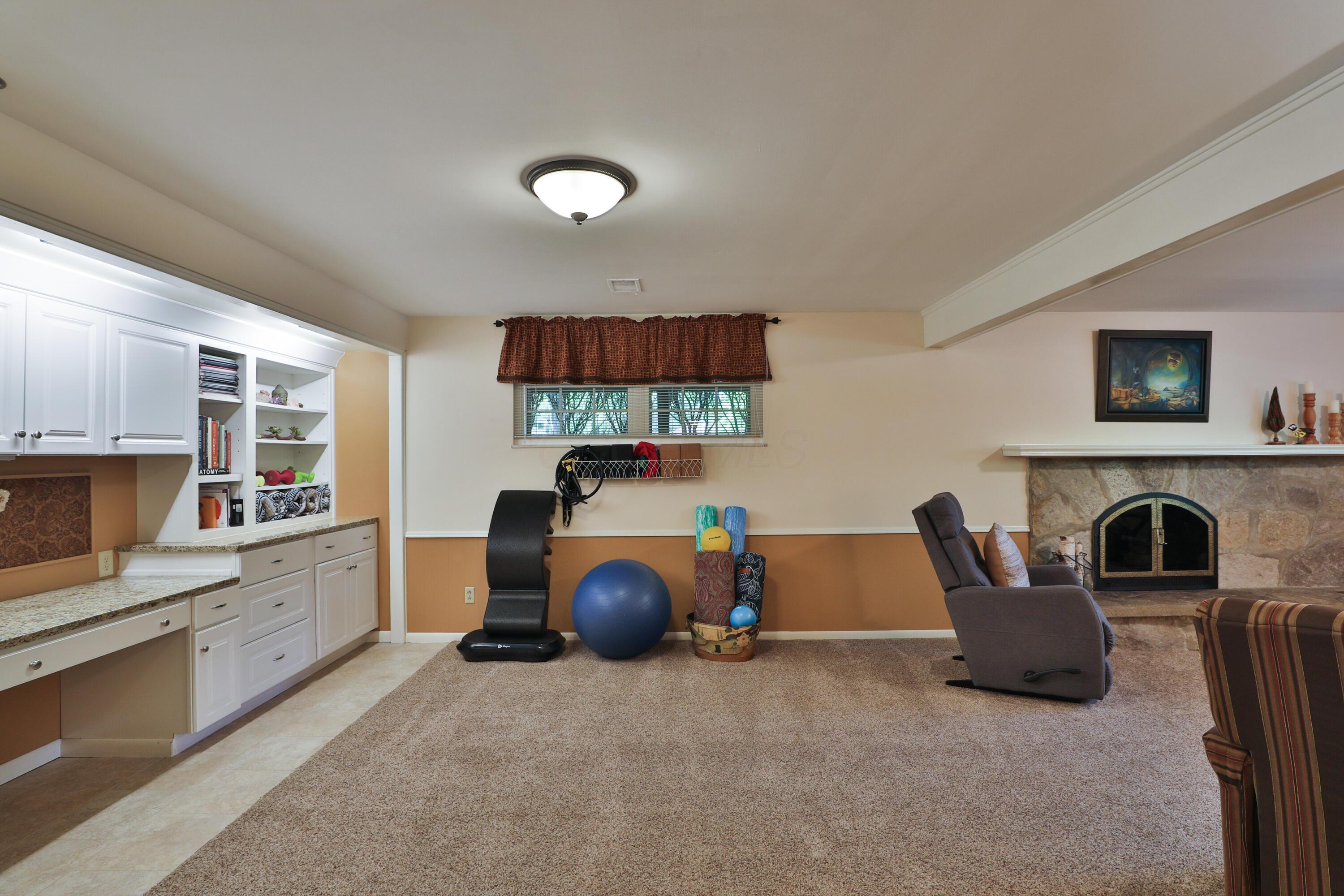 286 Beverly Place Property Photo 36