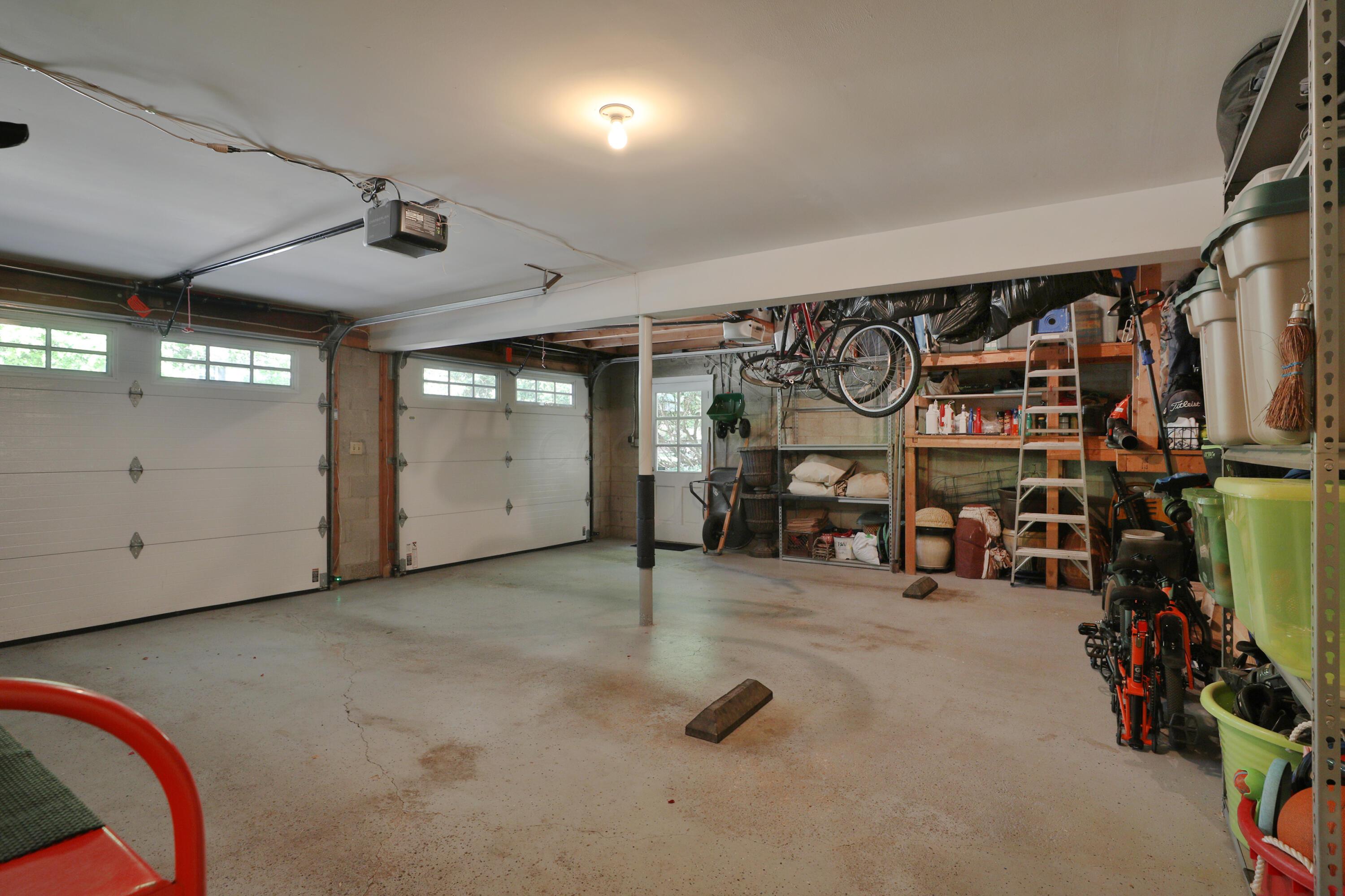 286 Beverly Place Property Photo 45