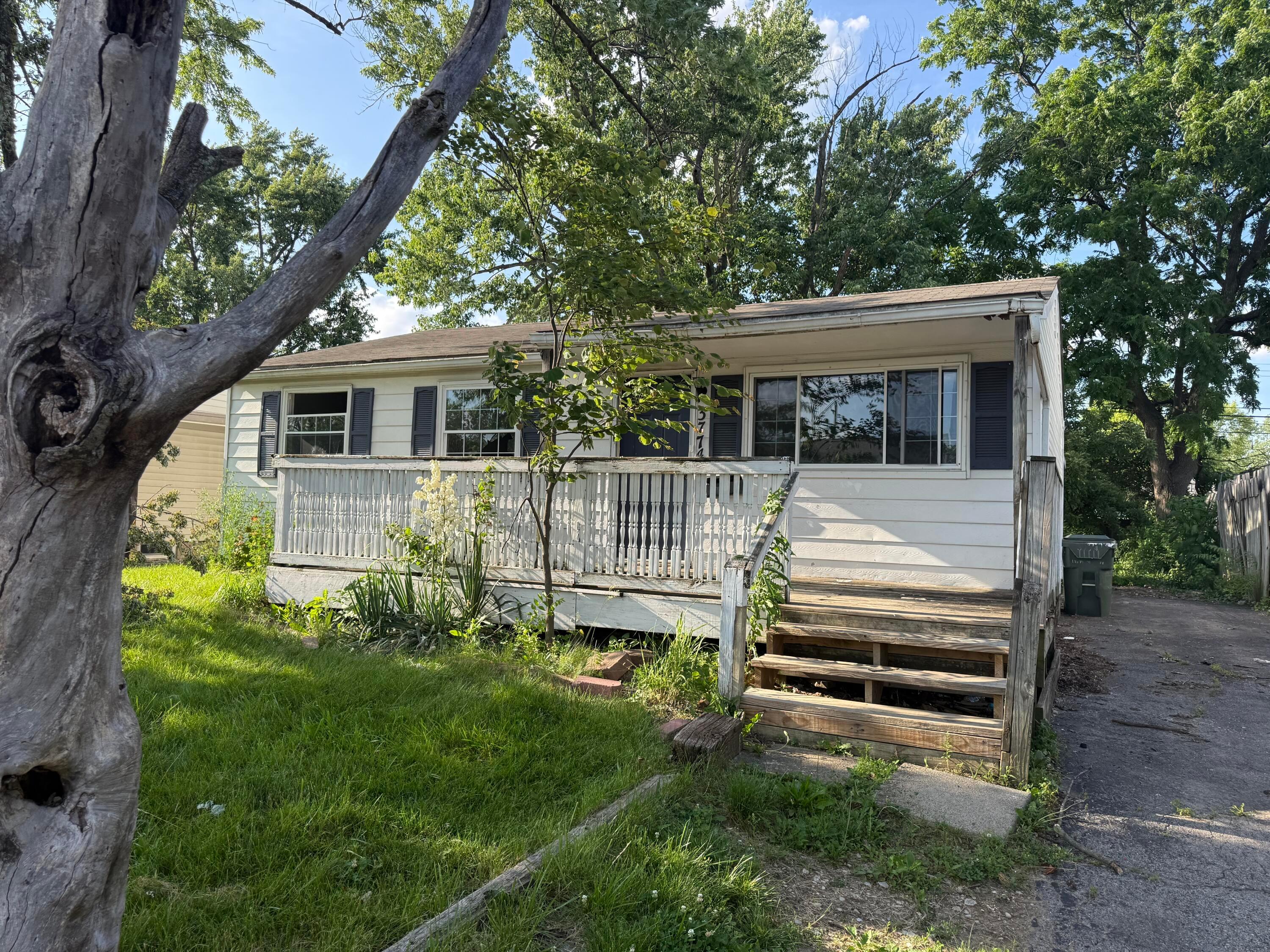 3774 Lynward Road Property Photo 1