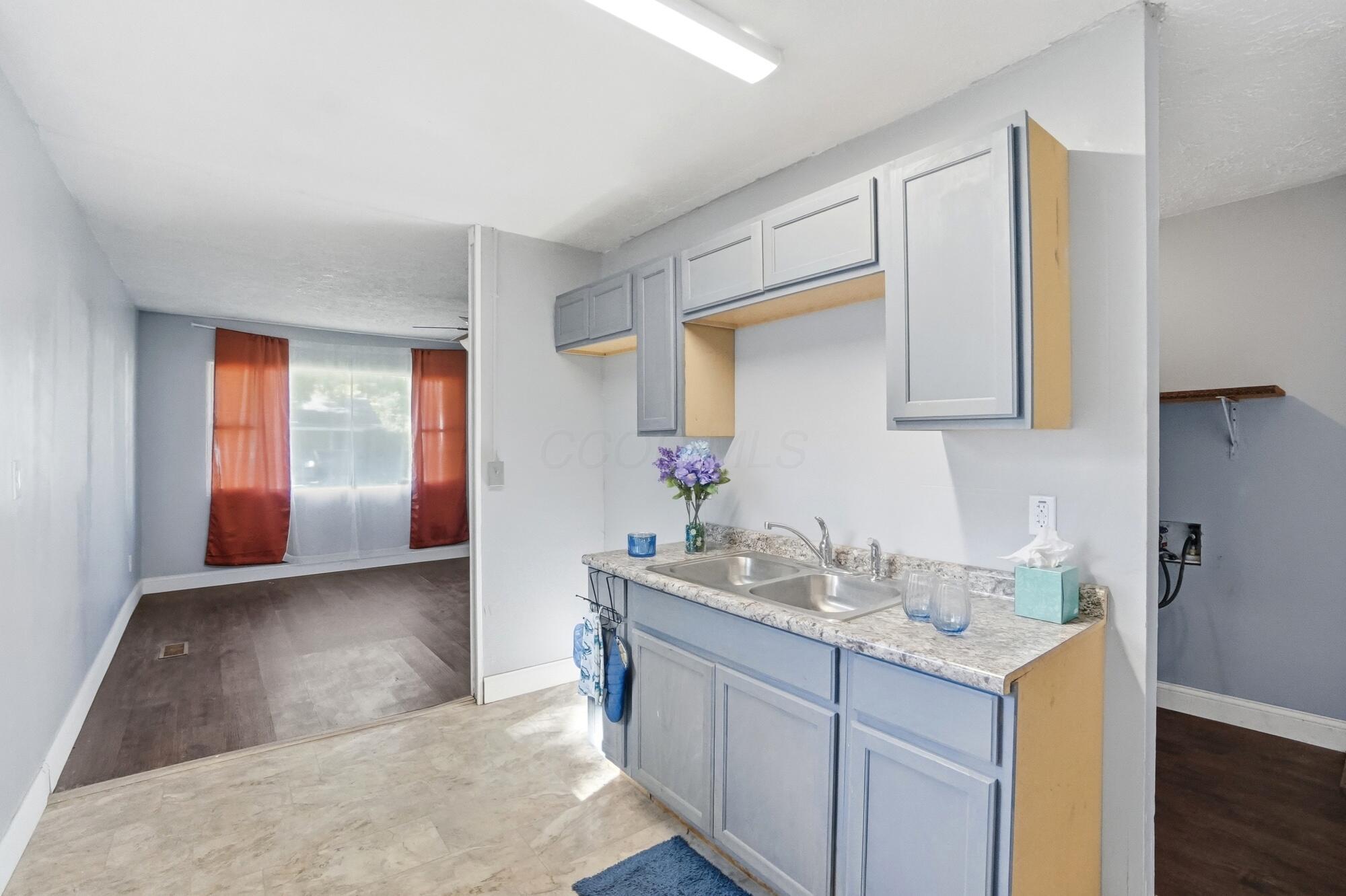 1104 Russell Avenue Property Photo 9