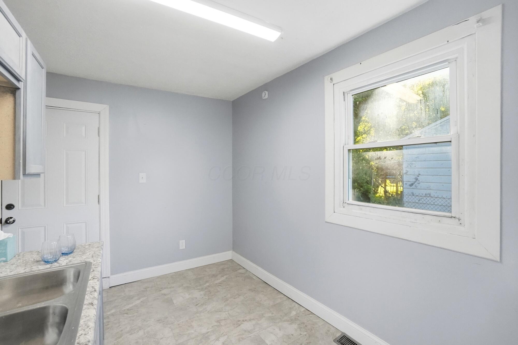 1104 Russell Avenue Property Photo 11