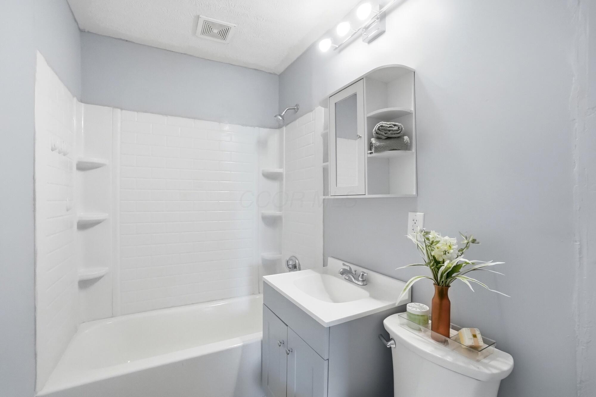 1104 Russell Avenue Property Photo 16