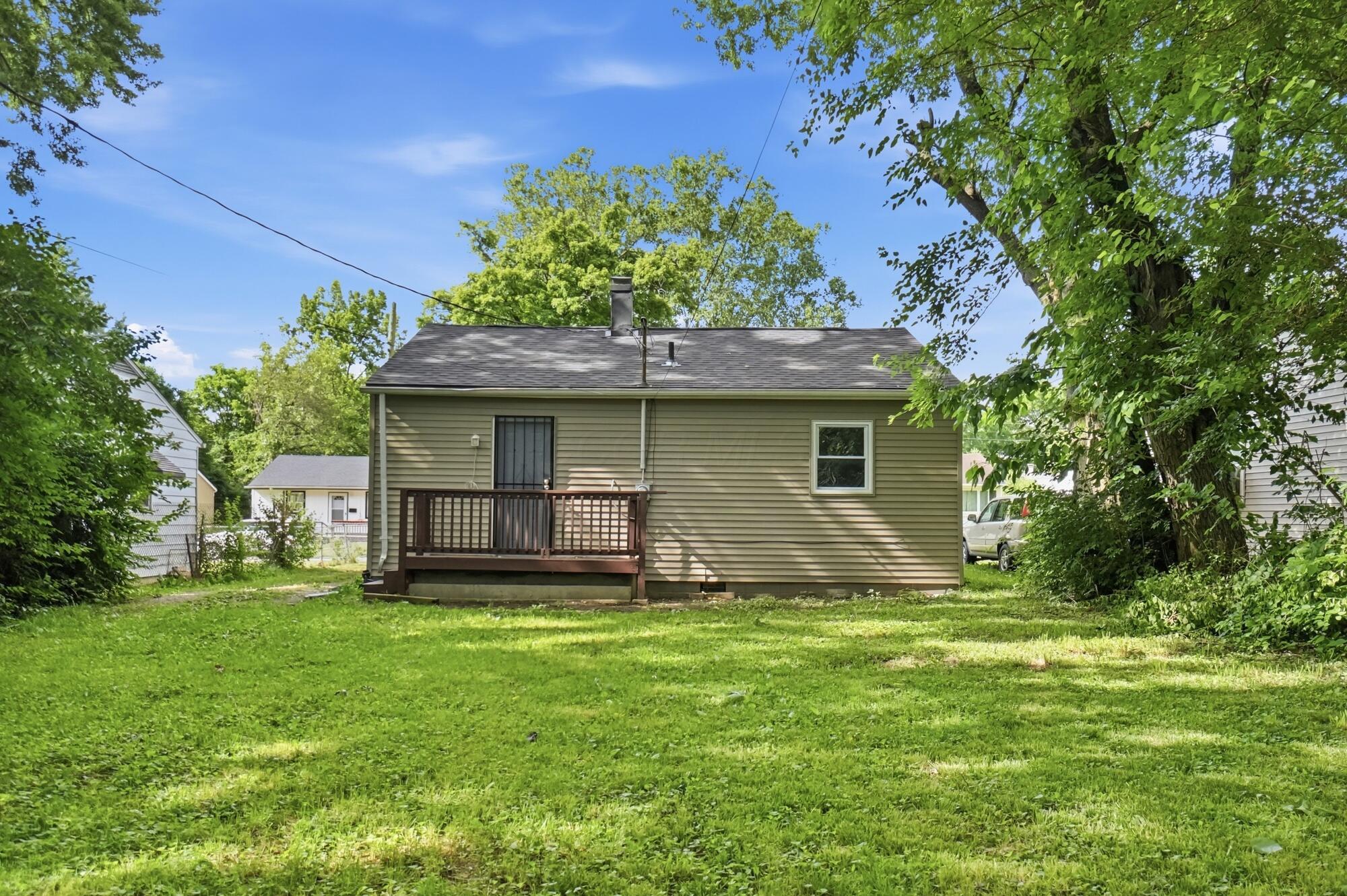 1104 Russell Avenue Property Photo 21