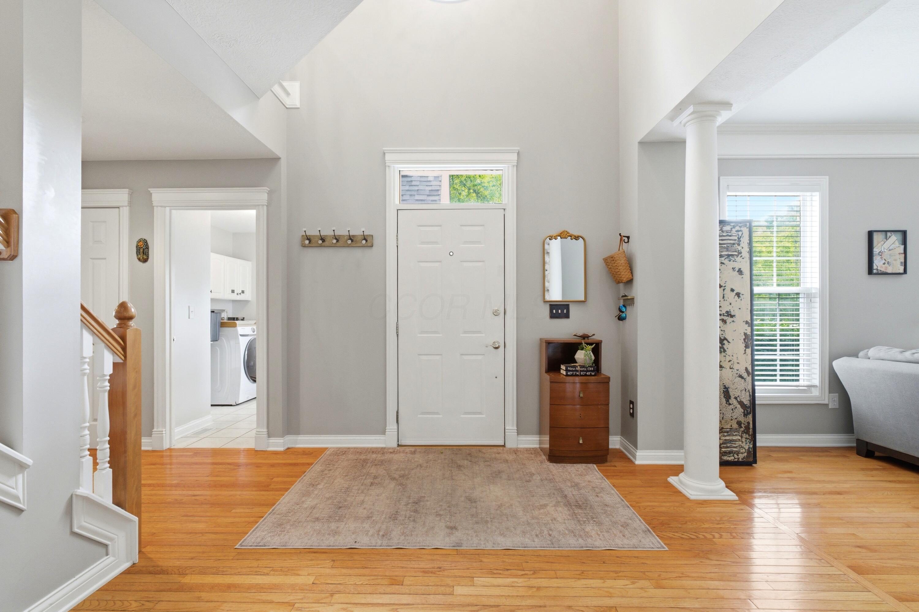 5069 Heath Gate Drive Property Photo 8