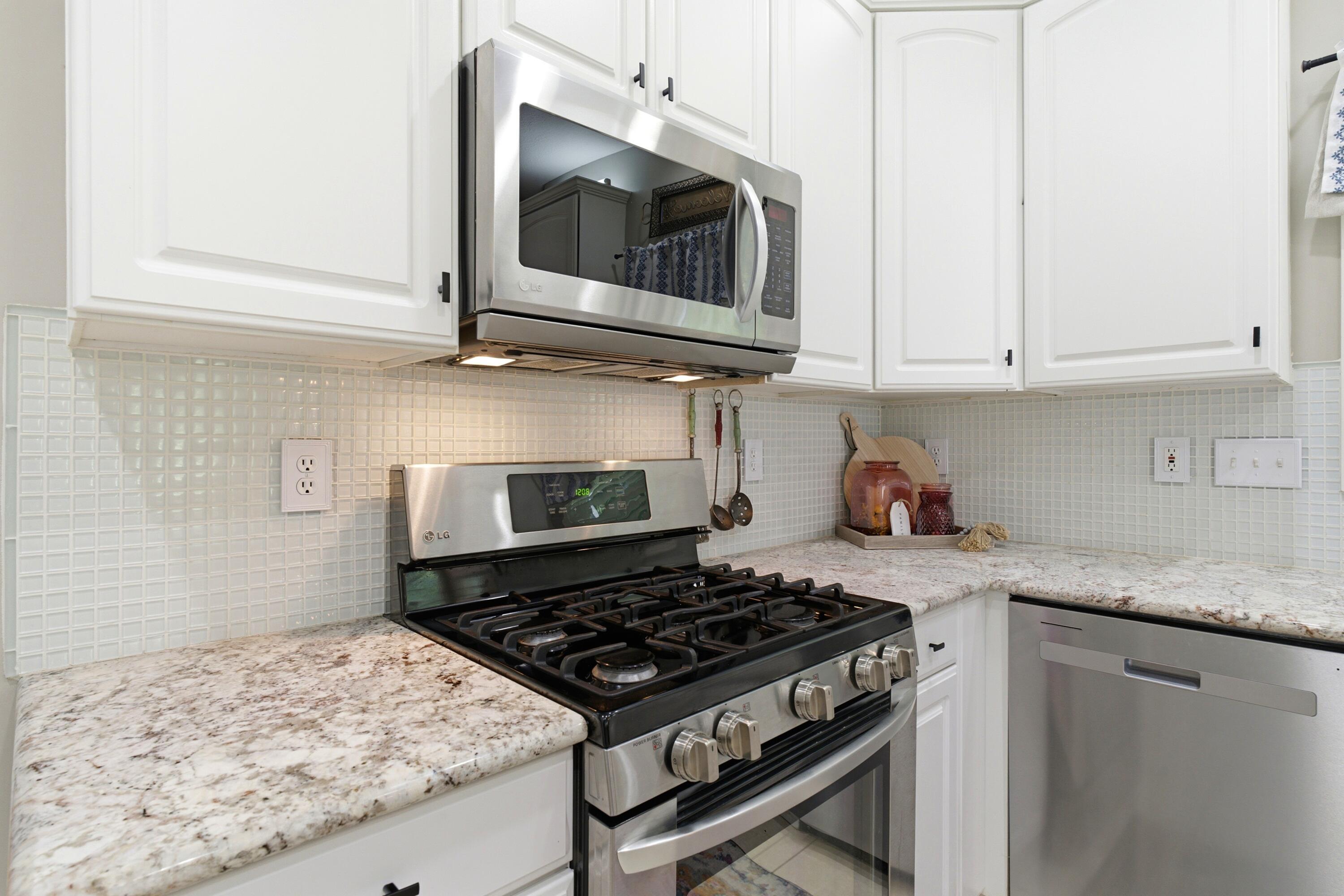 5069 Heath Gate Drive Property Photo 15