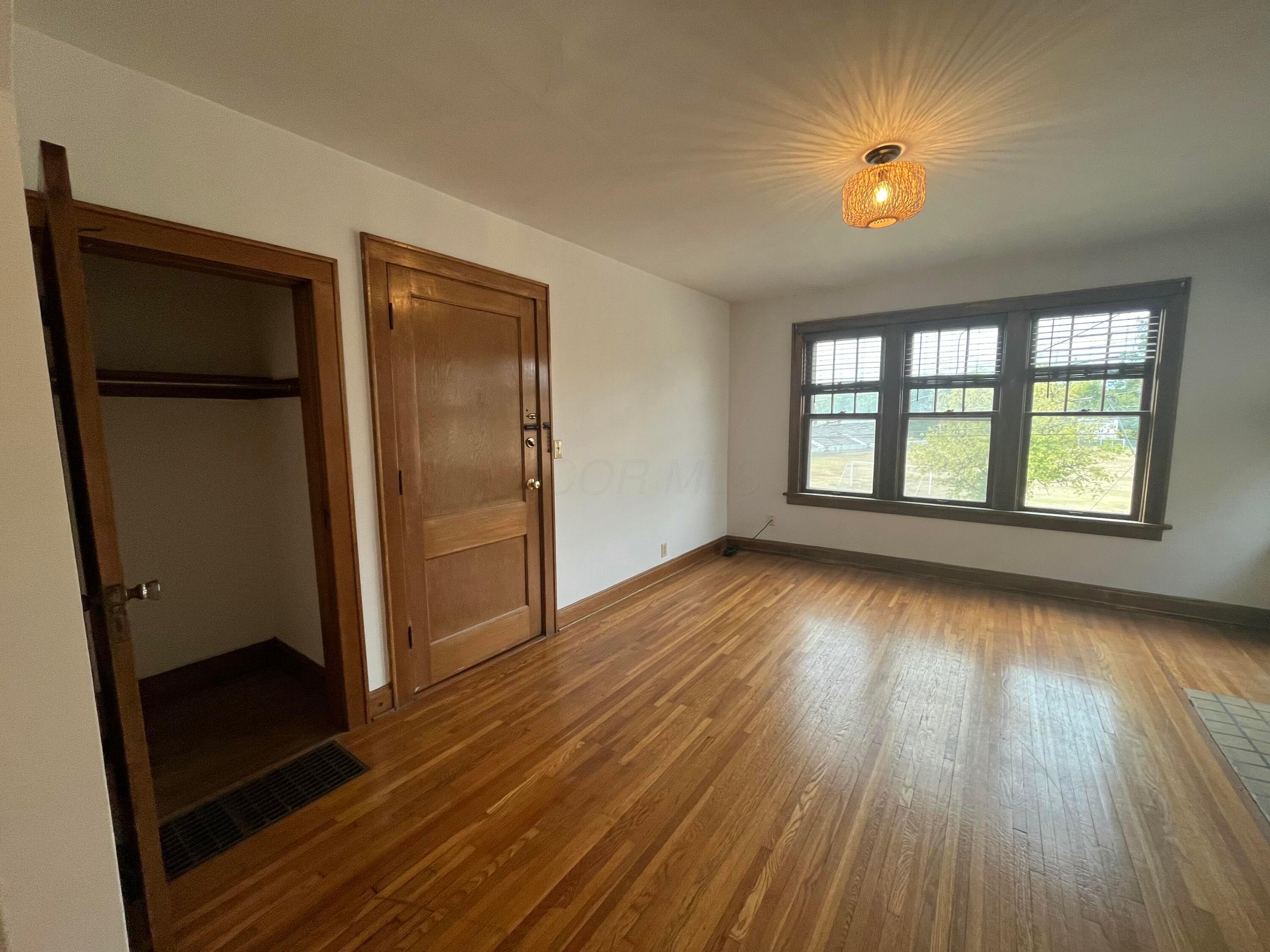169 E Arcadia Avenue Property Photo 6