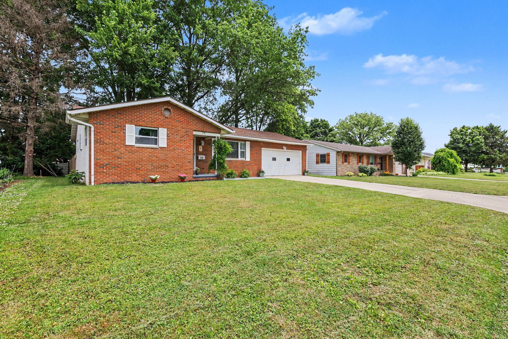 178 Cliffview Drive Property Photo 2