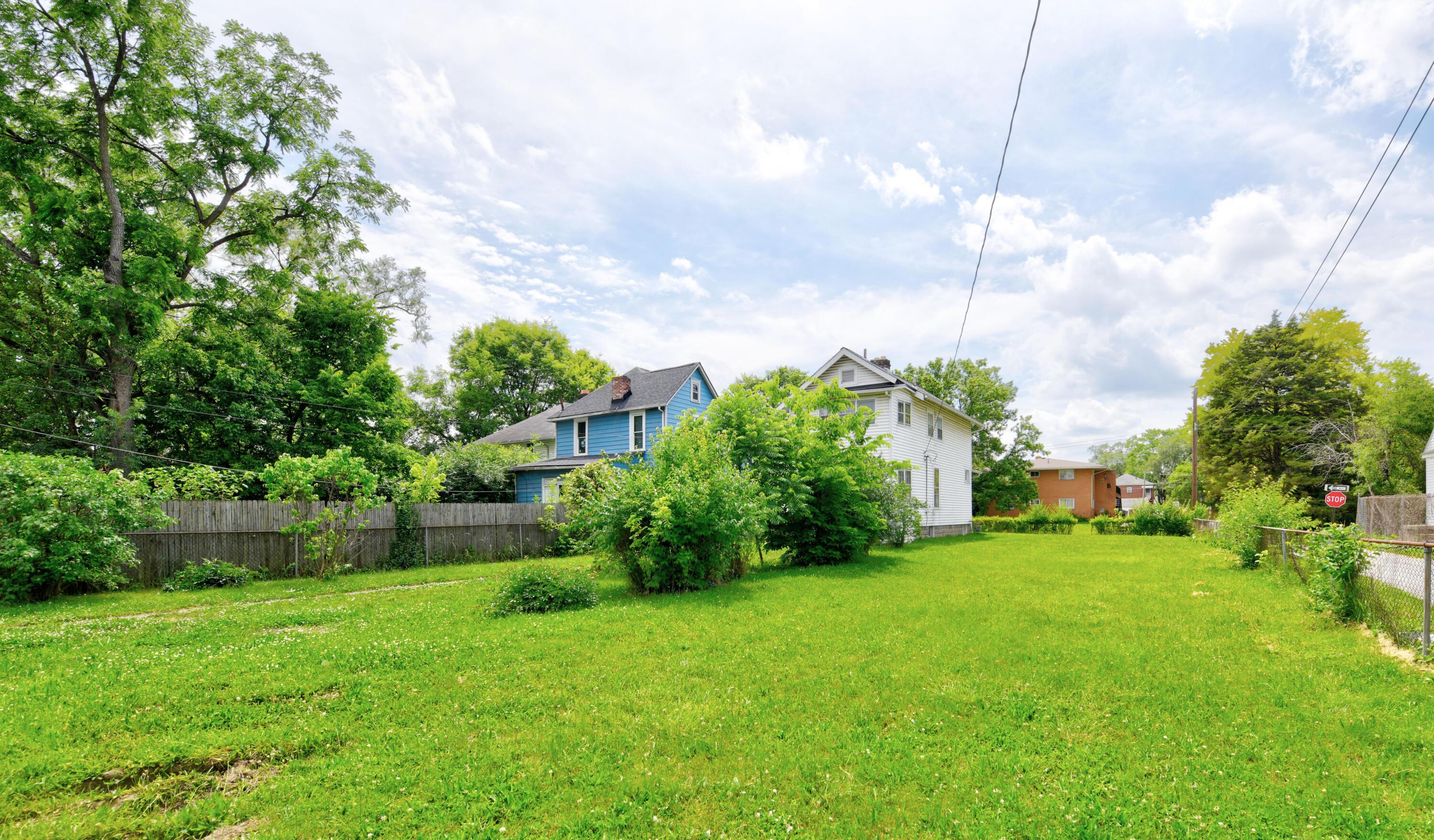 368 S Powell Avenue Property Photo 6