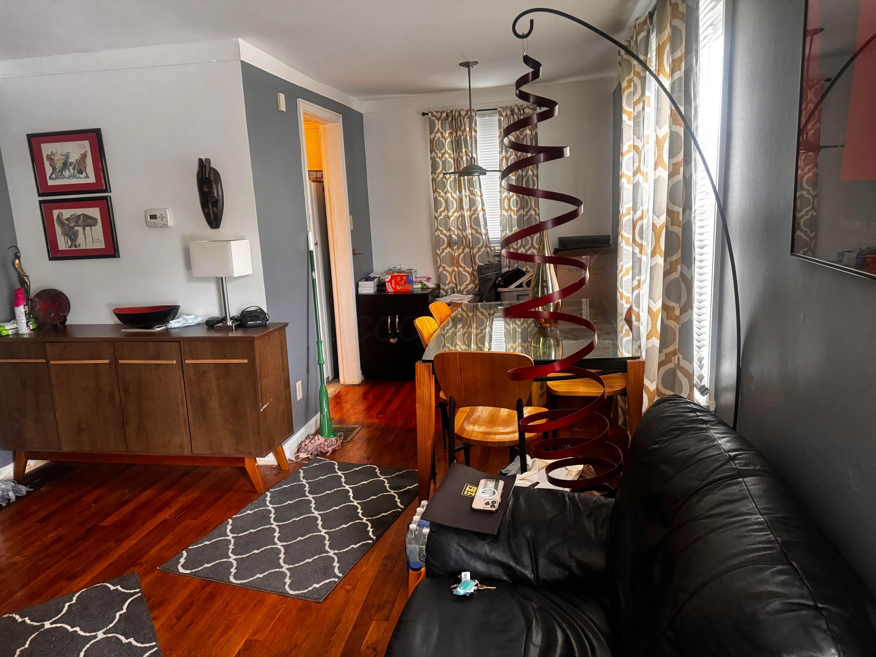 400 S James Road Property Photo 3