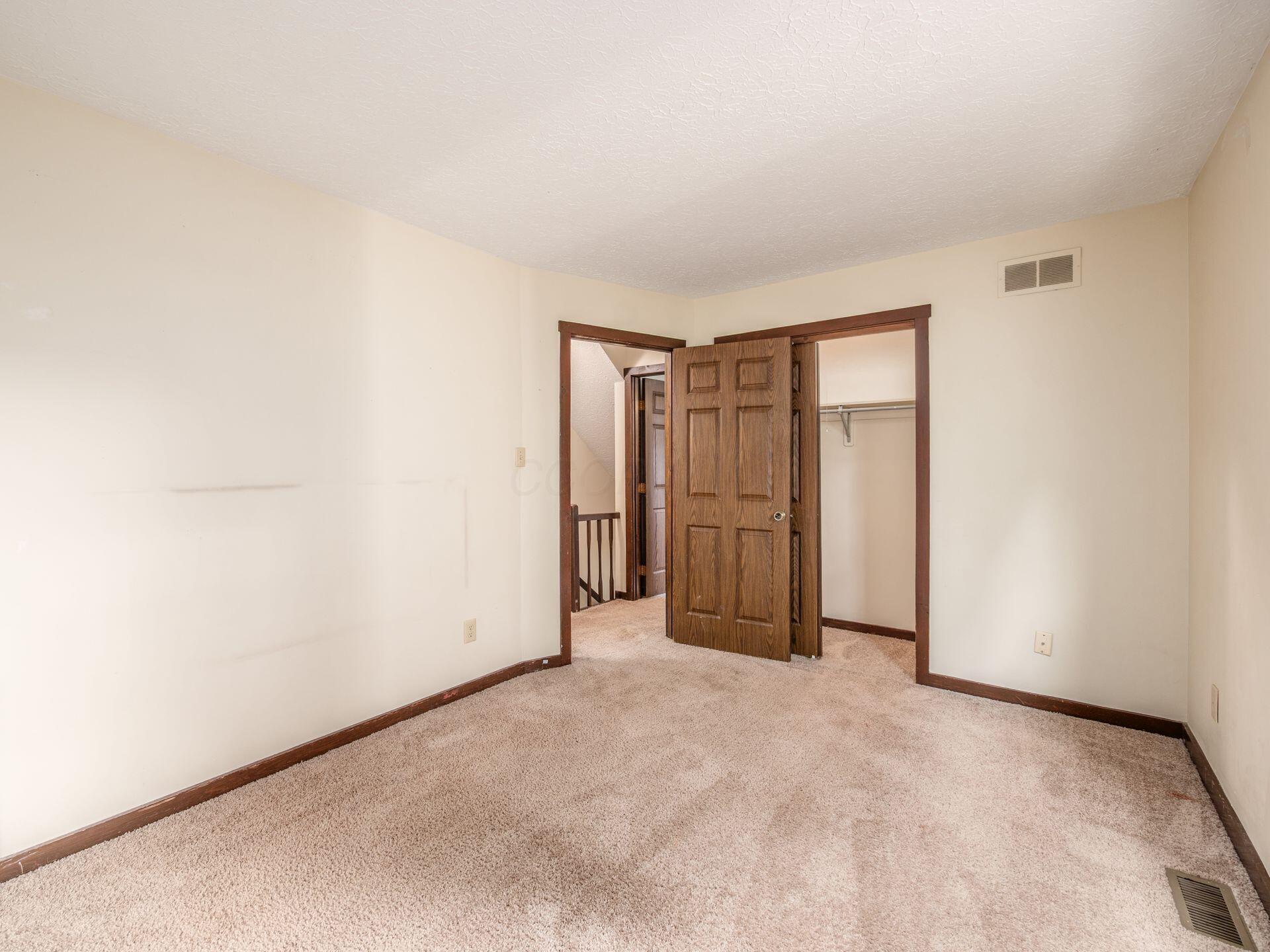 424 Edinburgh Road Property Photo 12