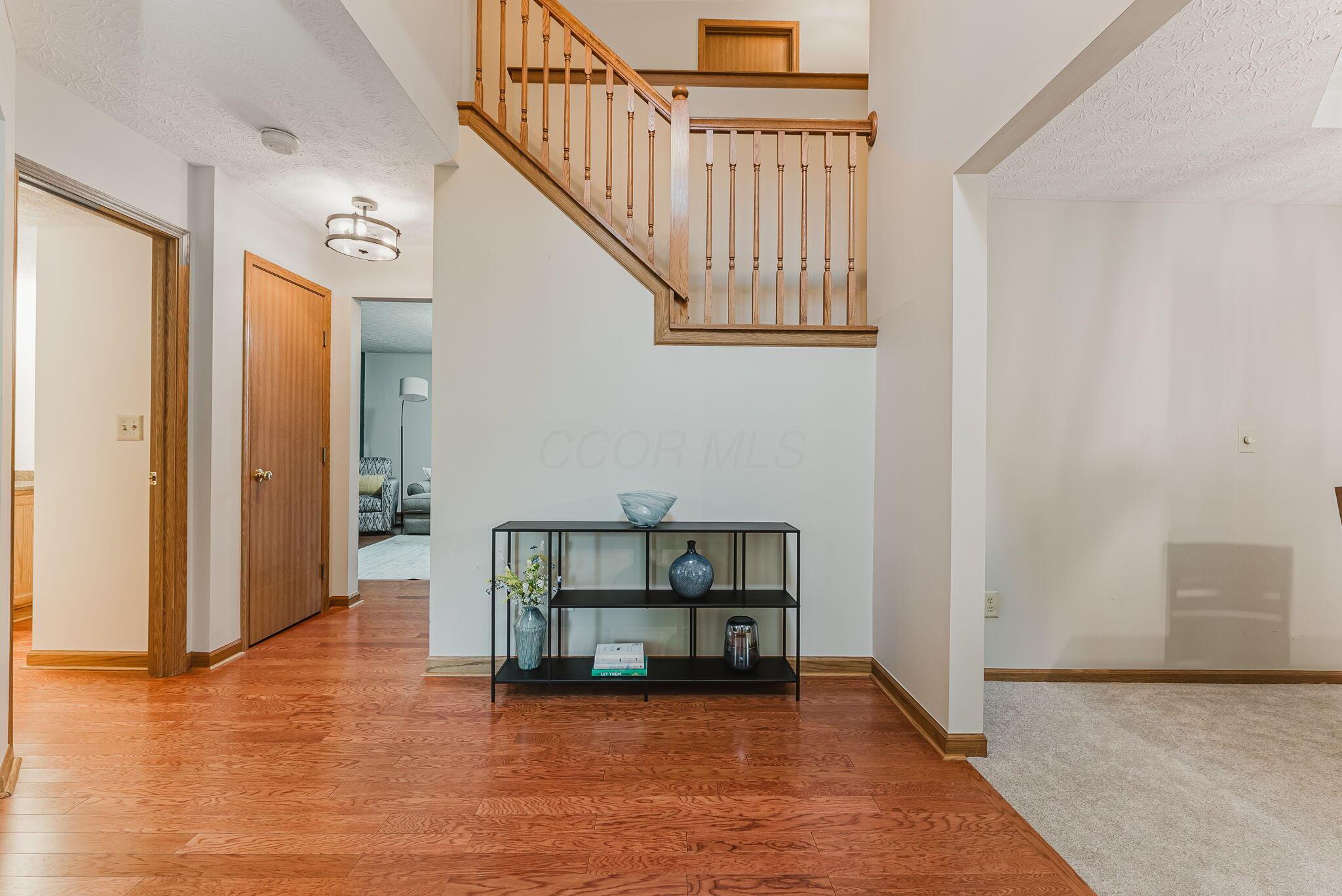 3120 Longridge Way Property Photo 4