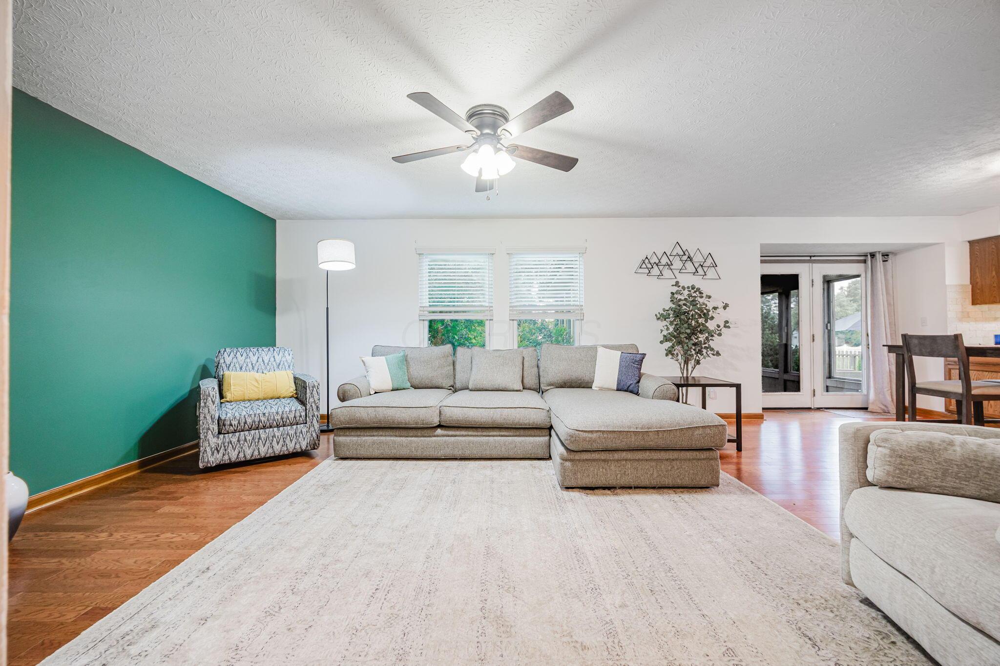 3120 Longridge Way Property Photo 15