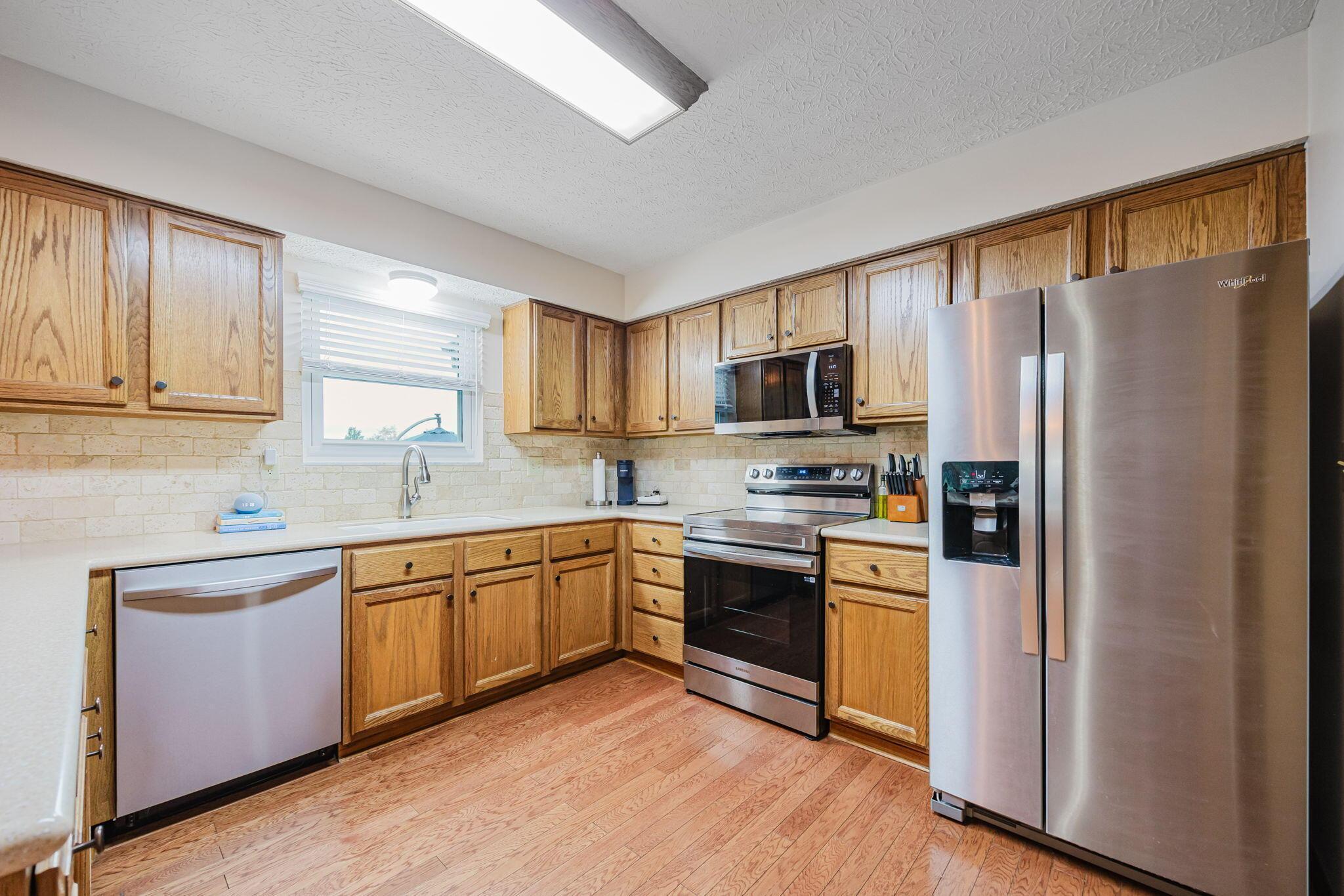3120 Longridge Way Property Photo 20