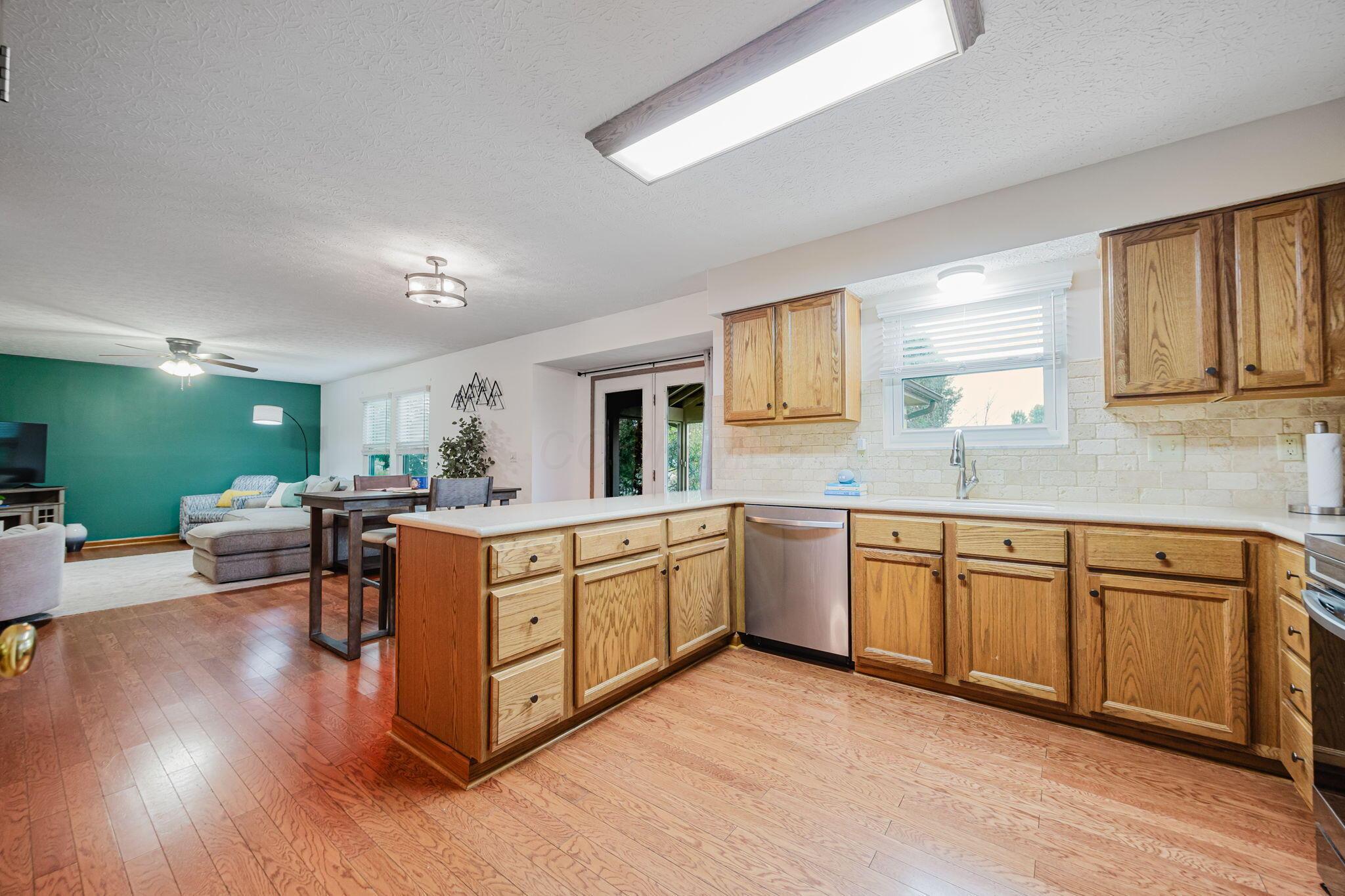 3120 Longridge Way Property Photo 21
