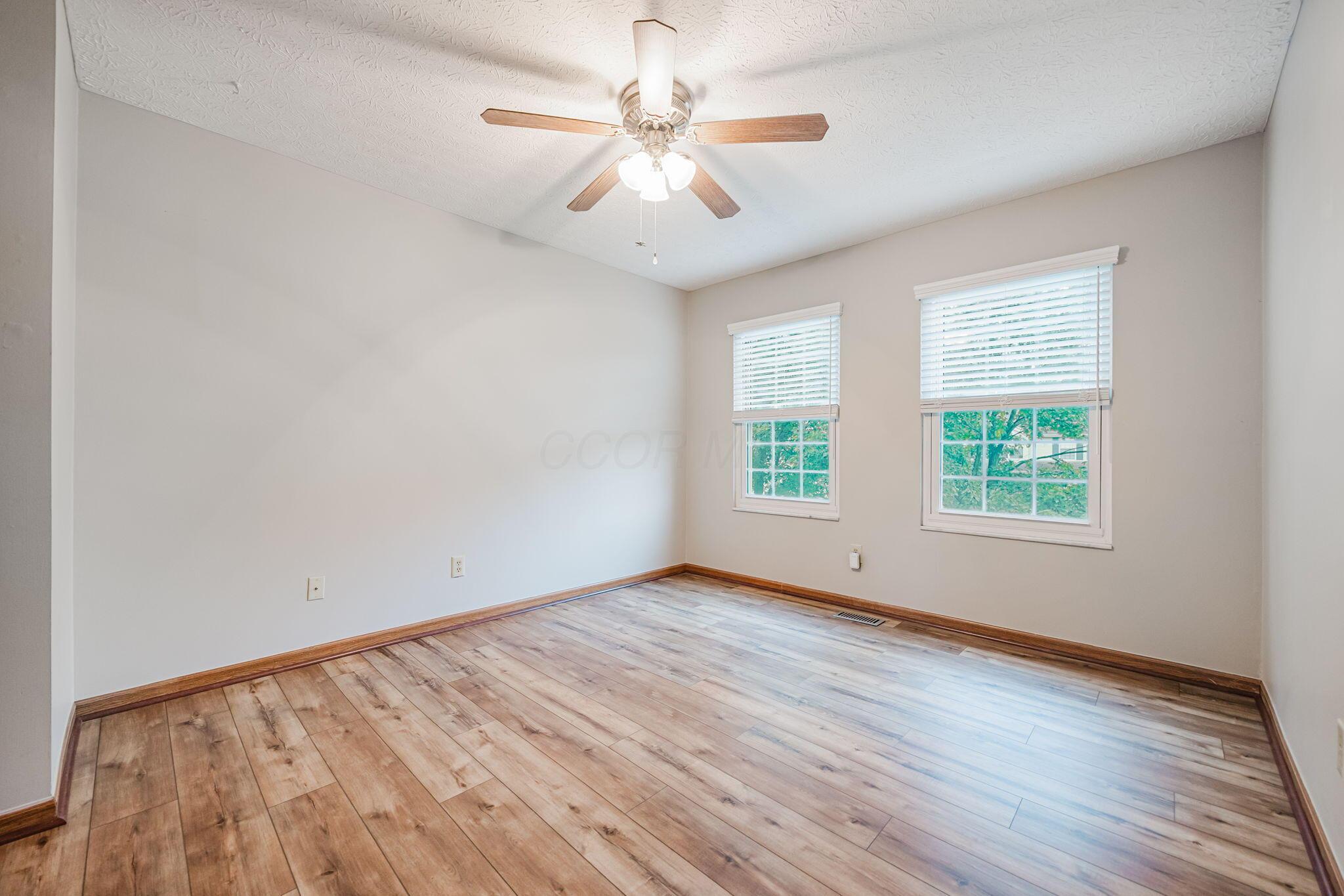 3120 Longridge Way Property Photo 37