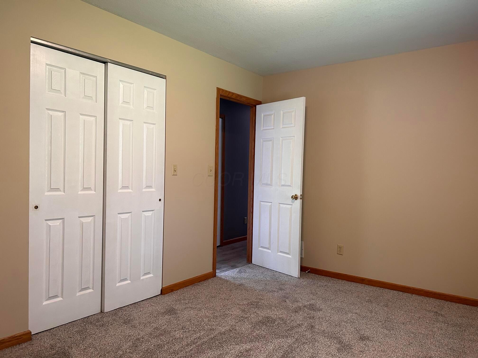 190 Crabapple Drive Property Photo 8