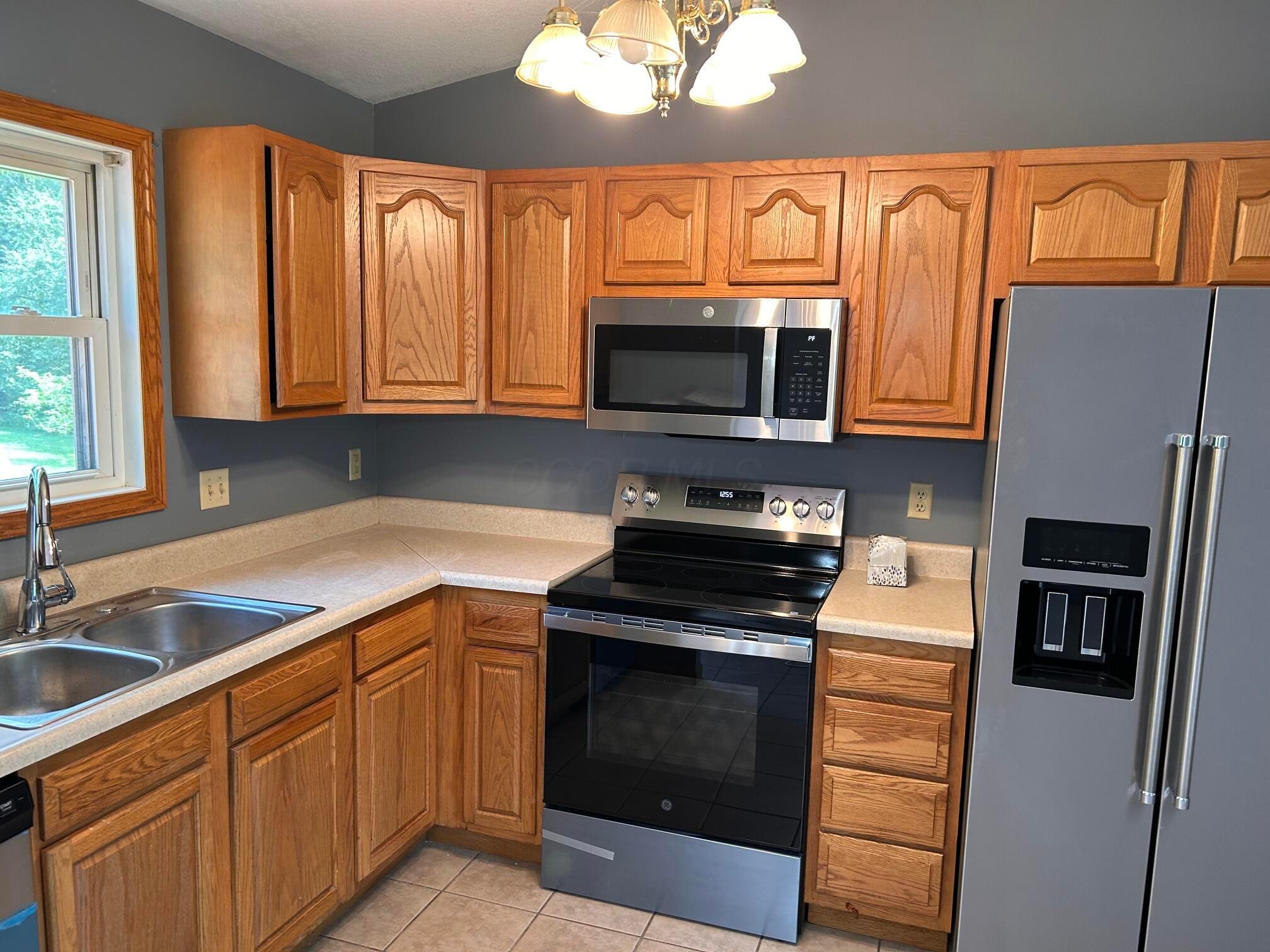 190 Crabapple Drive Property Photo 21