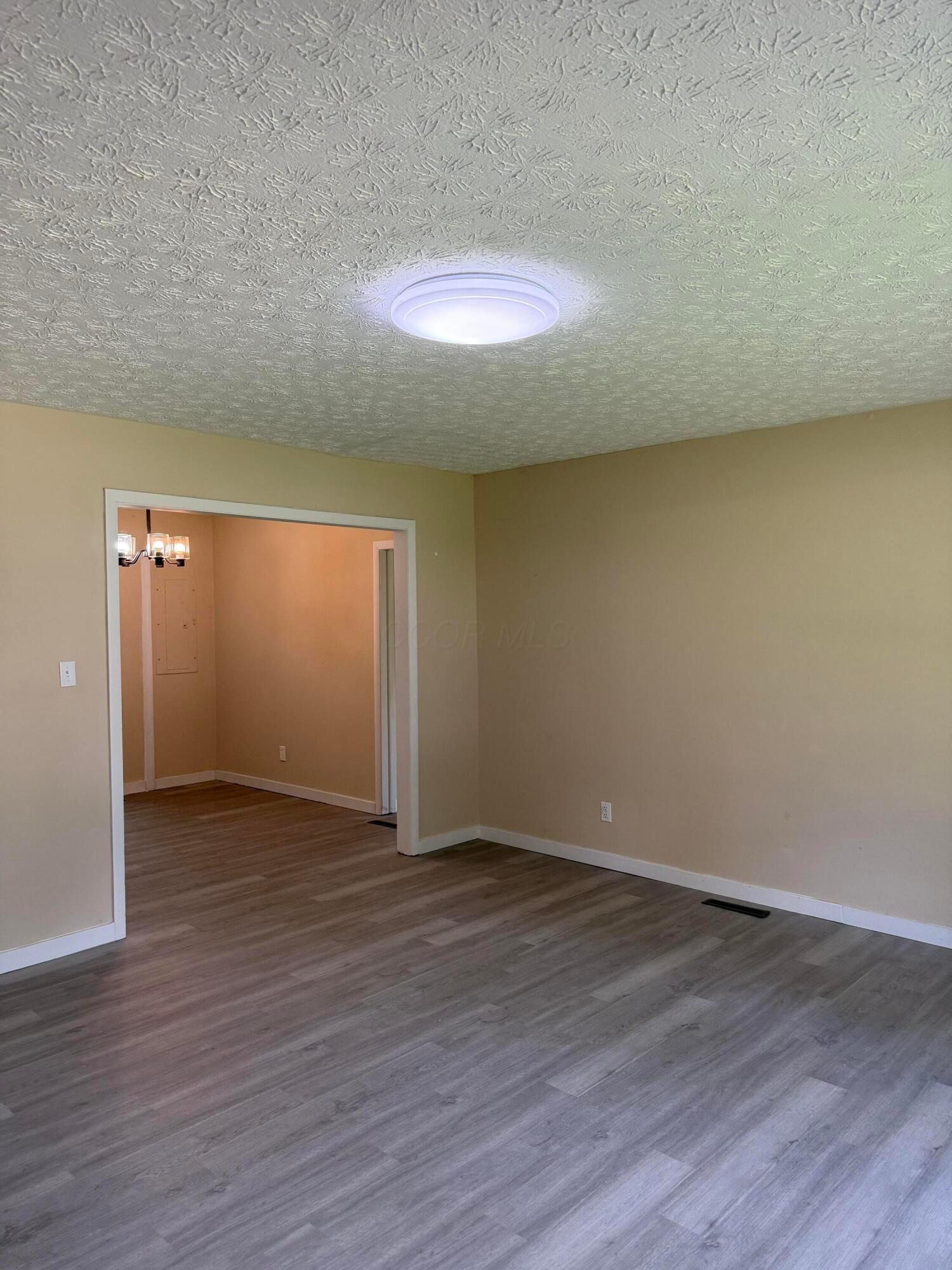 4475 Ellery Drive Property Photo 10