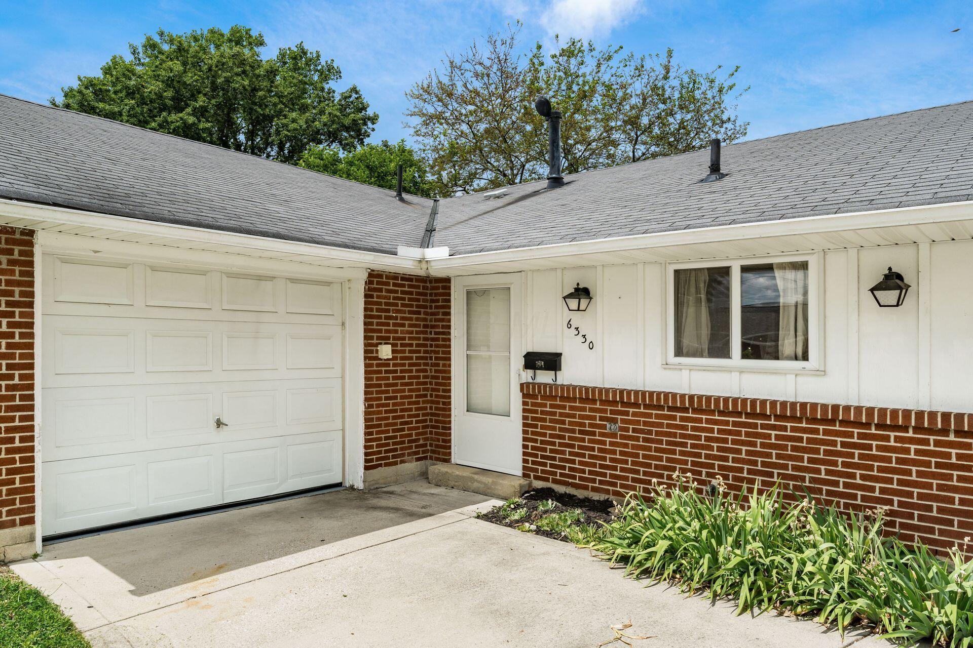 6330 Brauning Drive Property Photo 3
