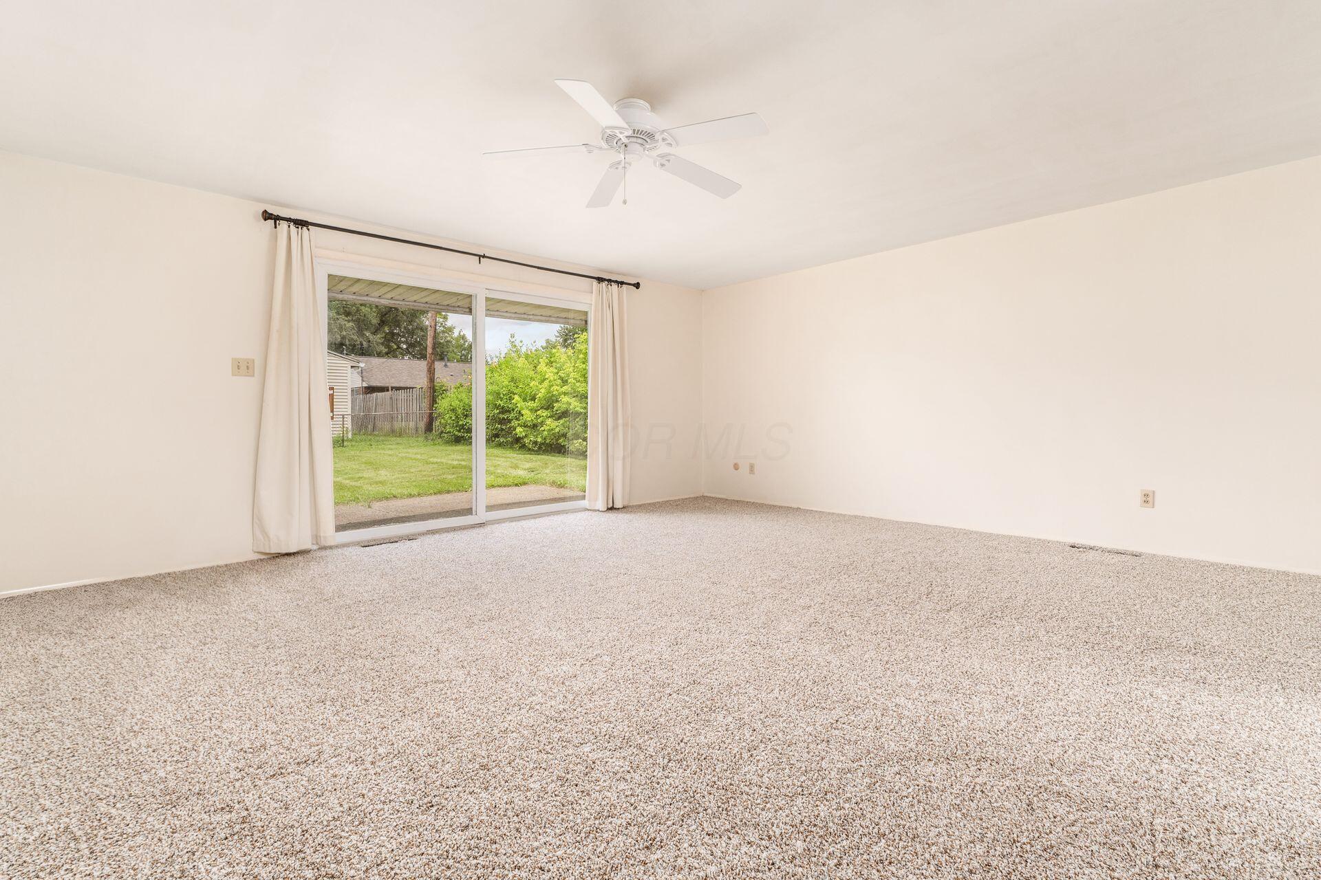 6330 Brauning Drive Property Photo 7