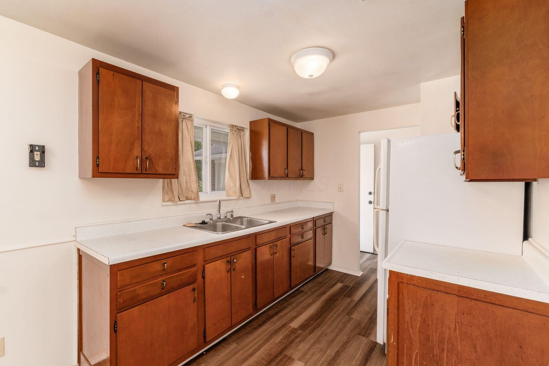 6330 Brauning Drive Property Photo 8