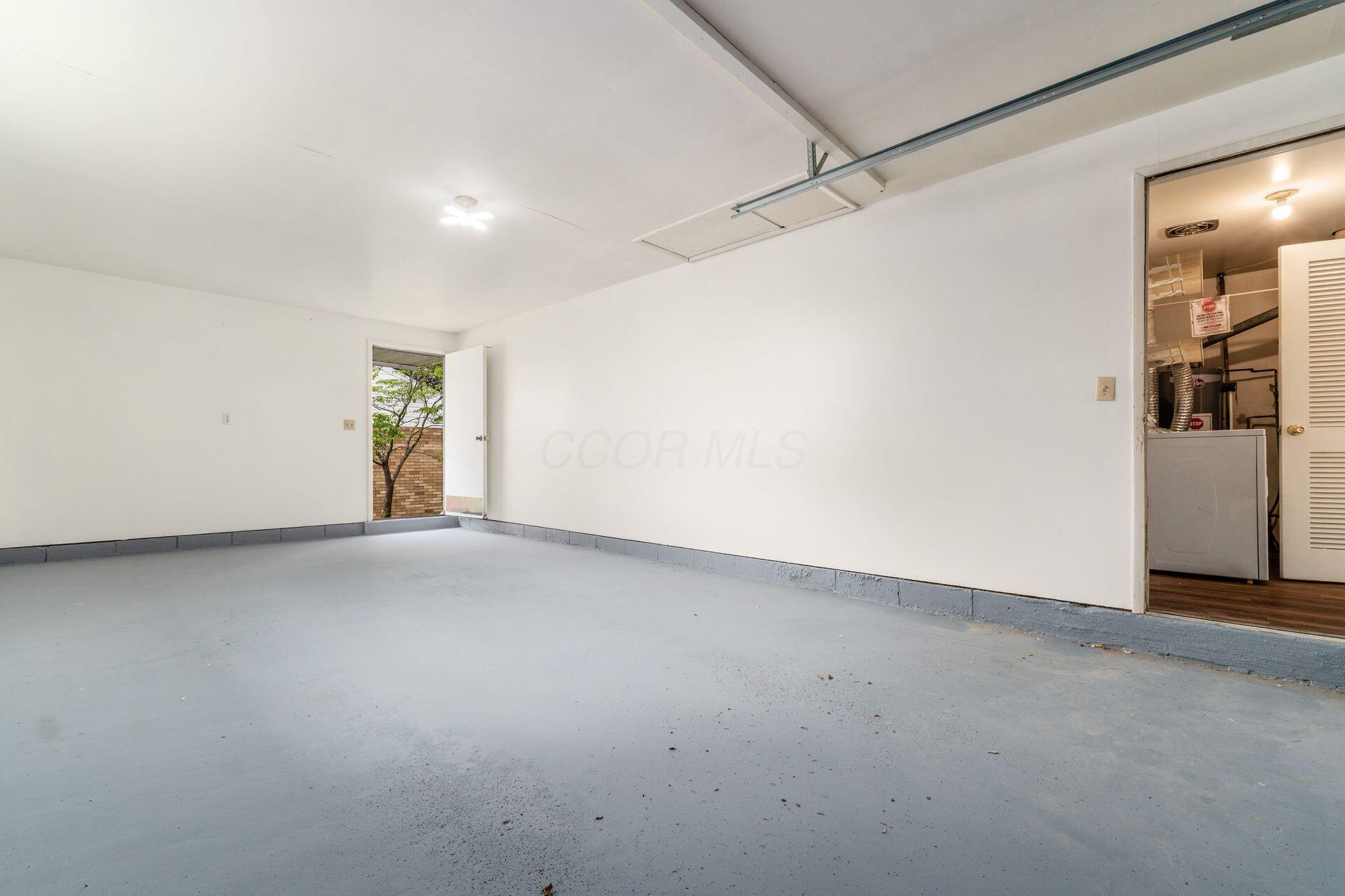 6330 Brauning Drive Property Photo 27