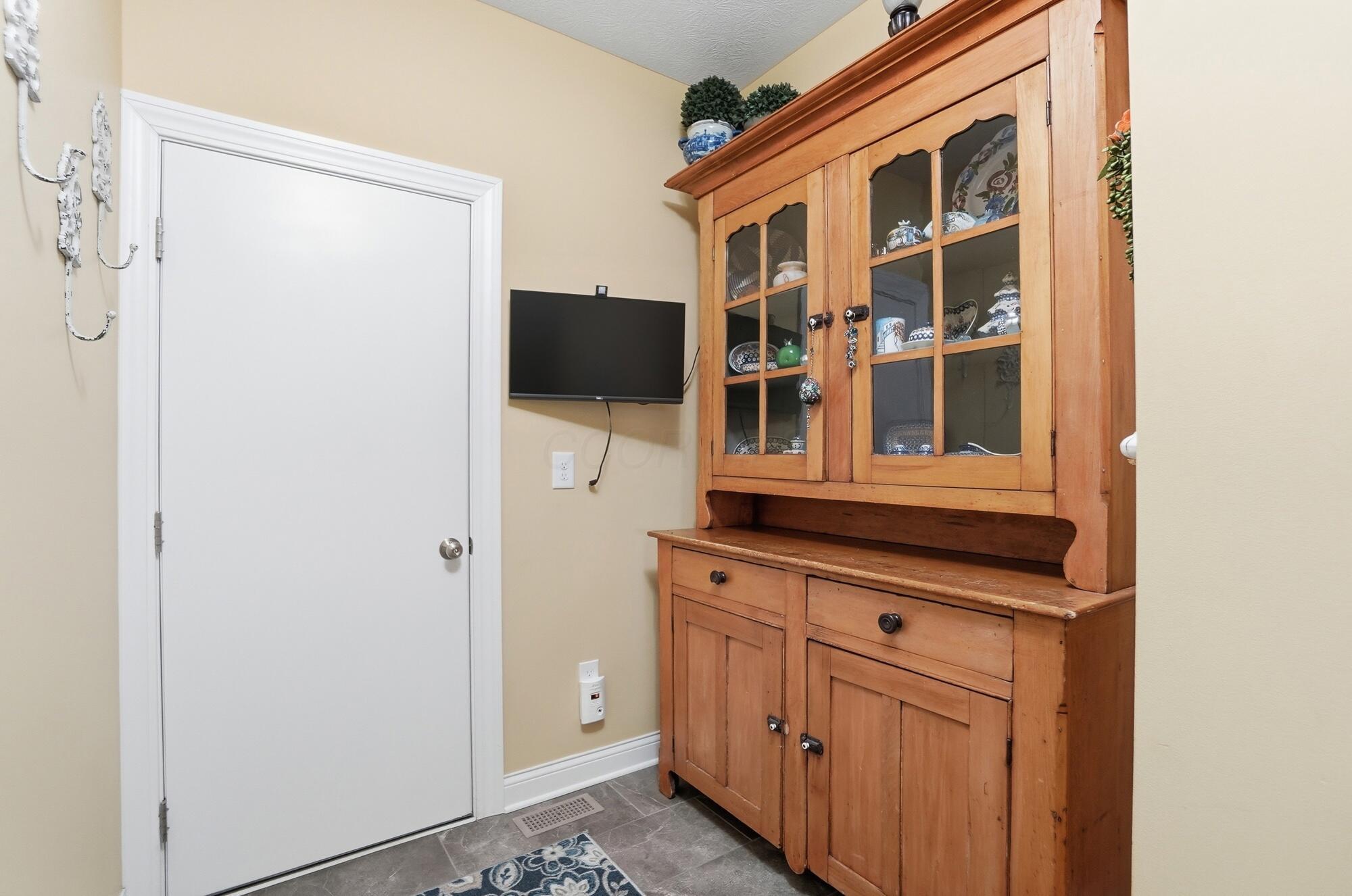 459 White Fawn Run Property Photo 32