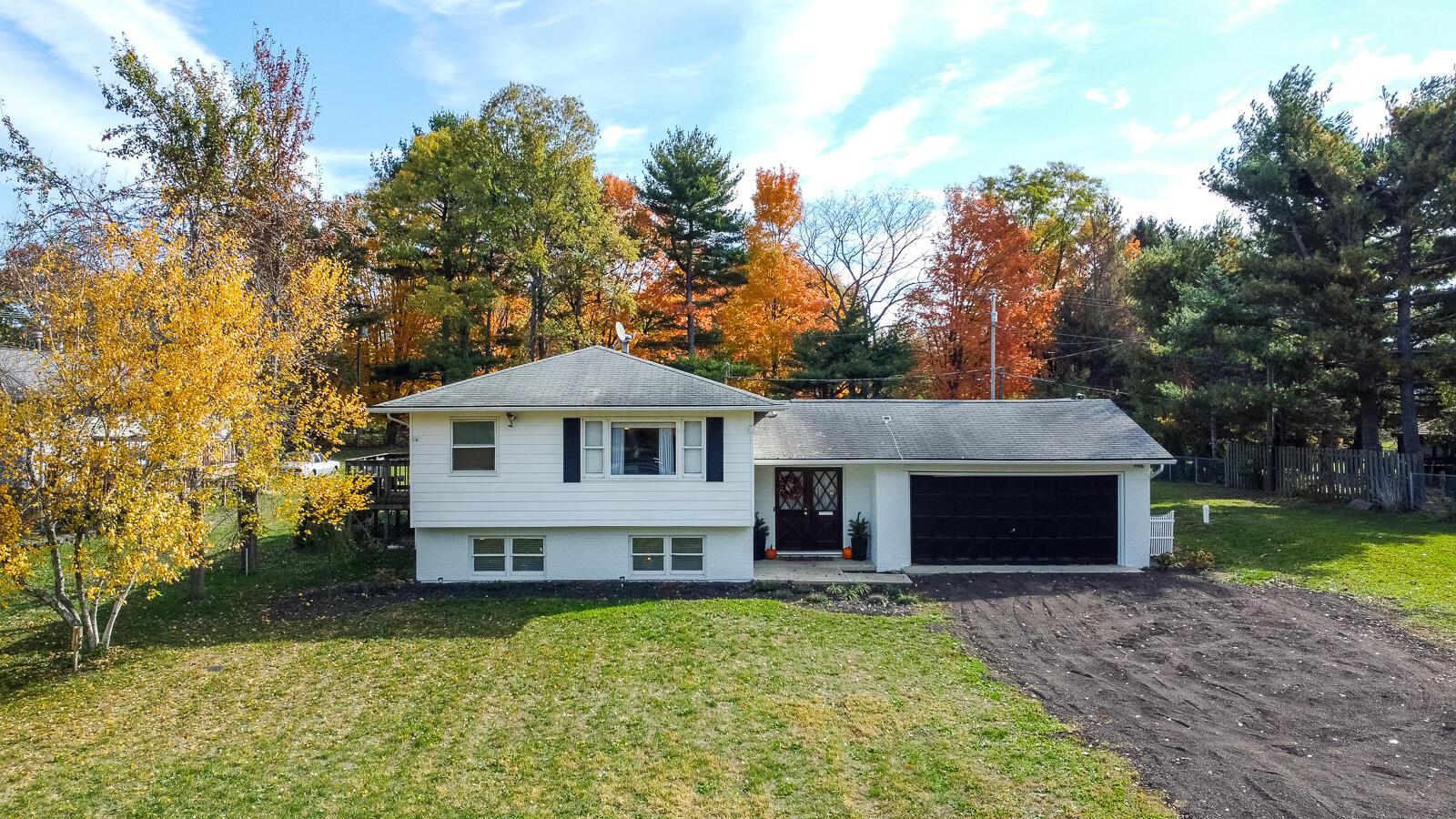 3548 S Hamilton Road Property Photo 42