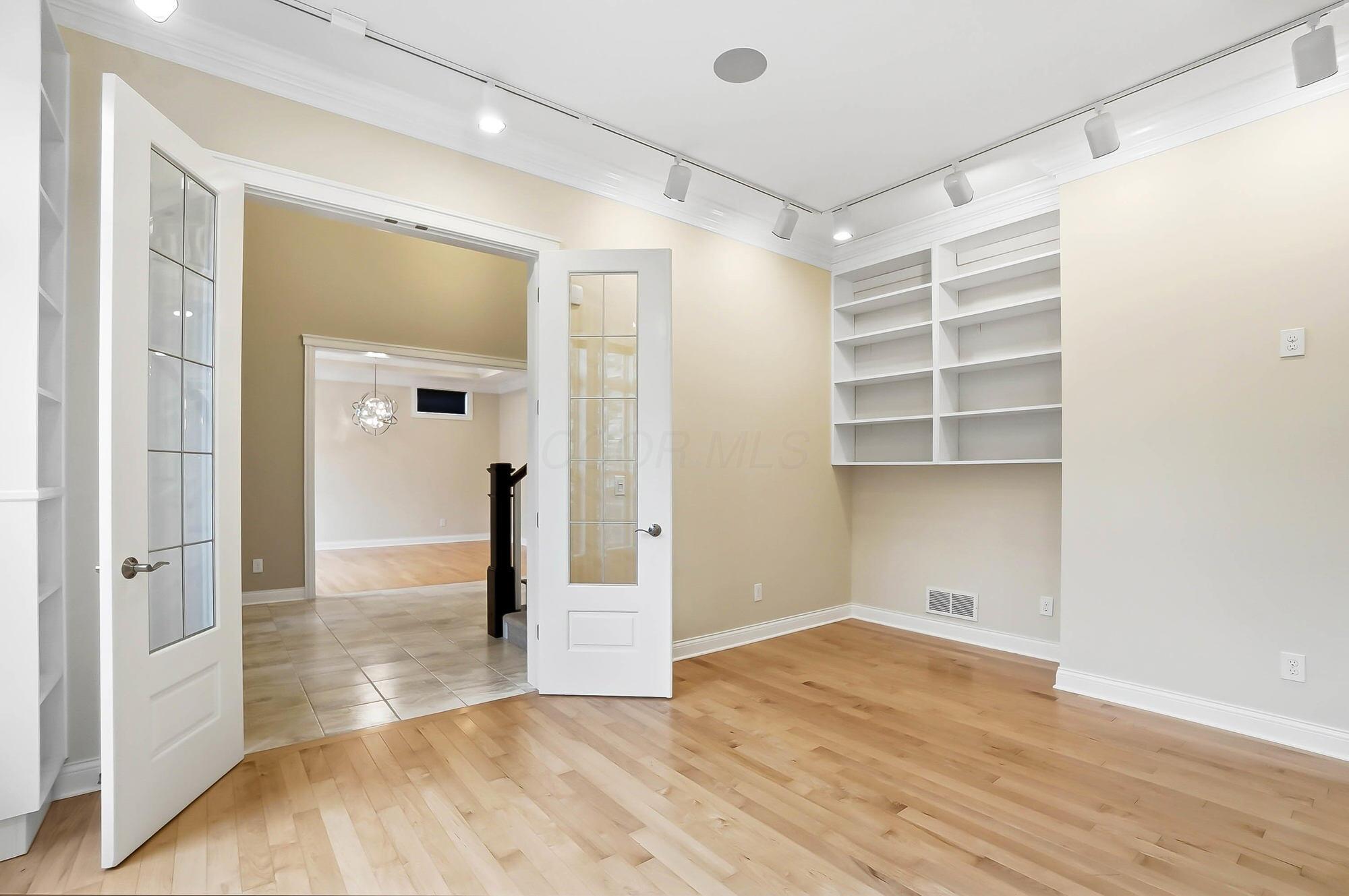 2905 Highland Woods Boulevard Property Photo 49