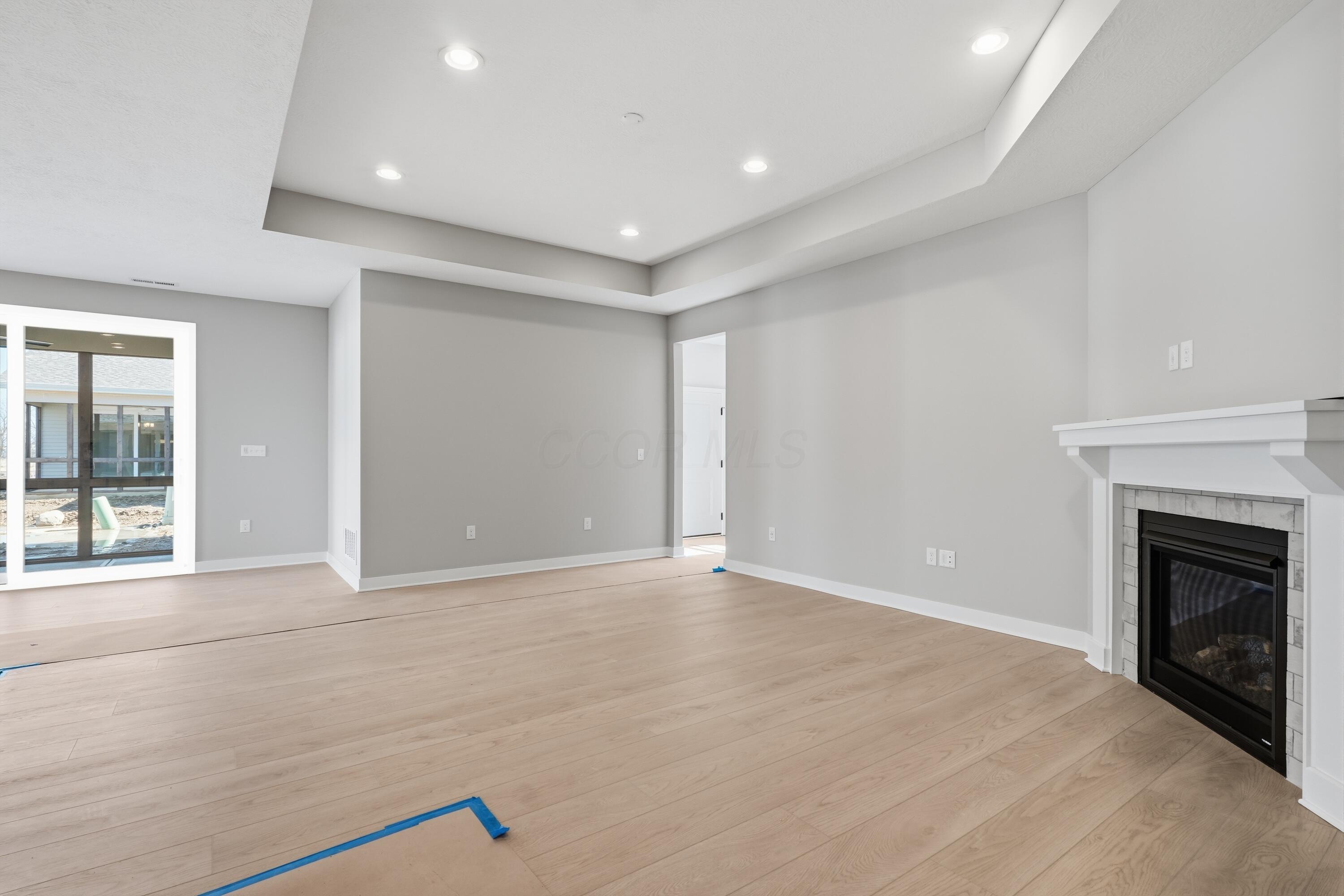 4541 Corsican E Property Photo 12
