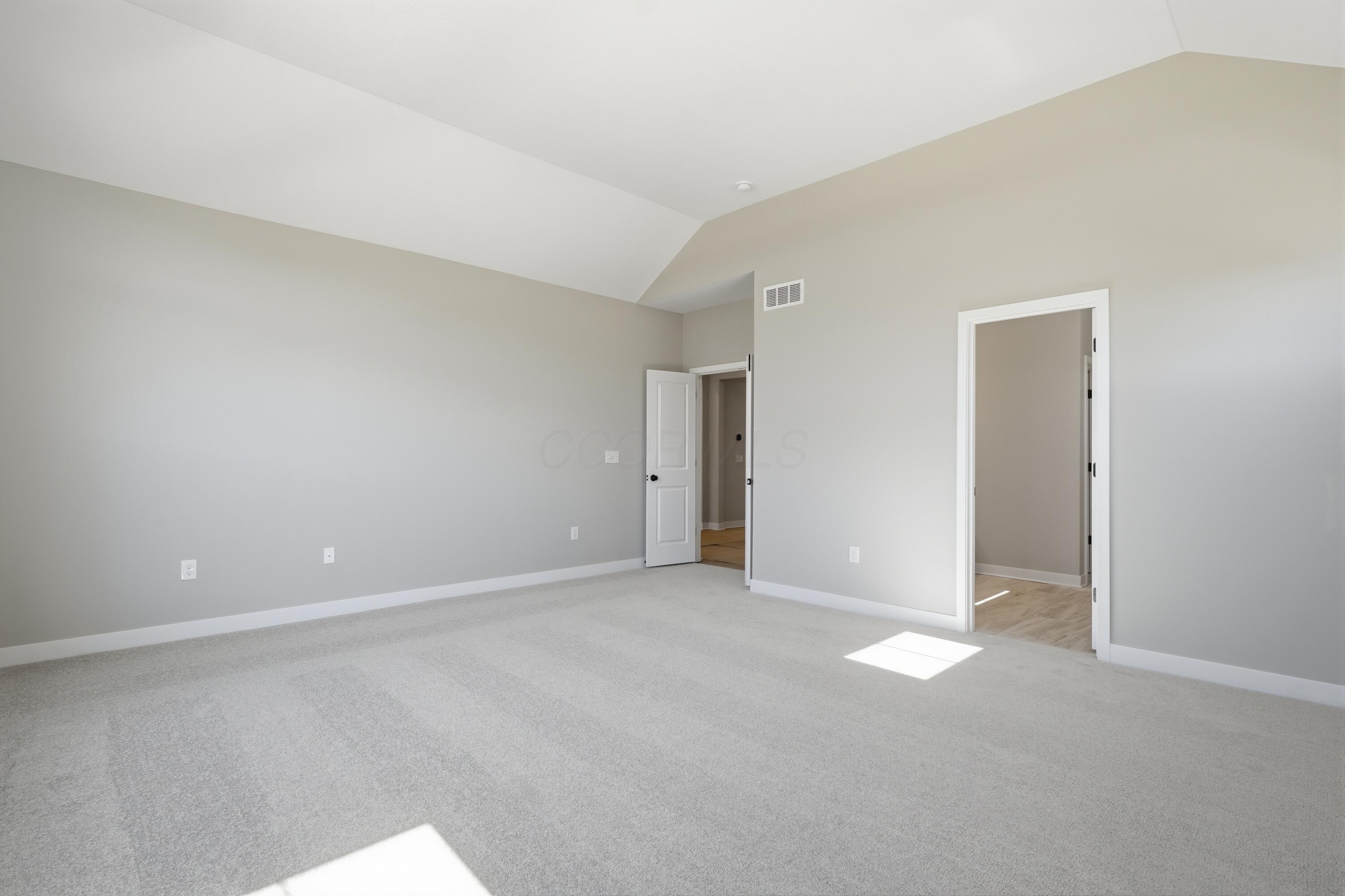 4541 Corsican E Property Photo 24
