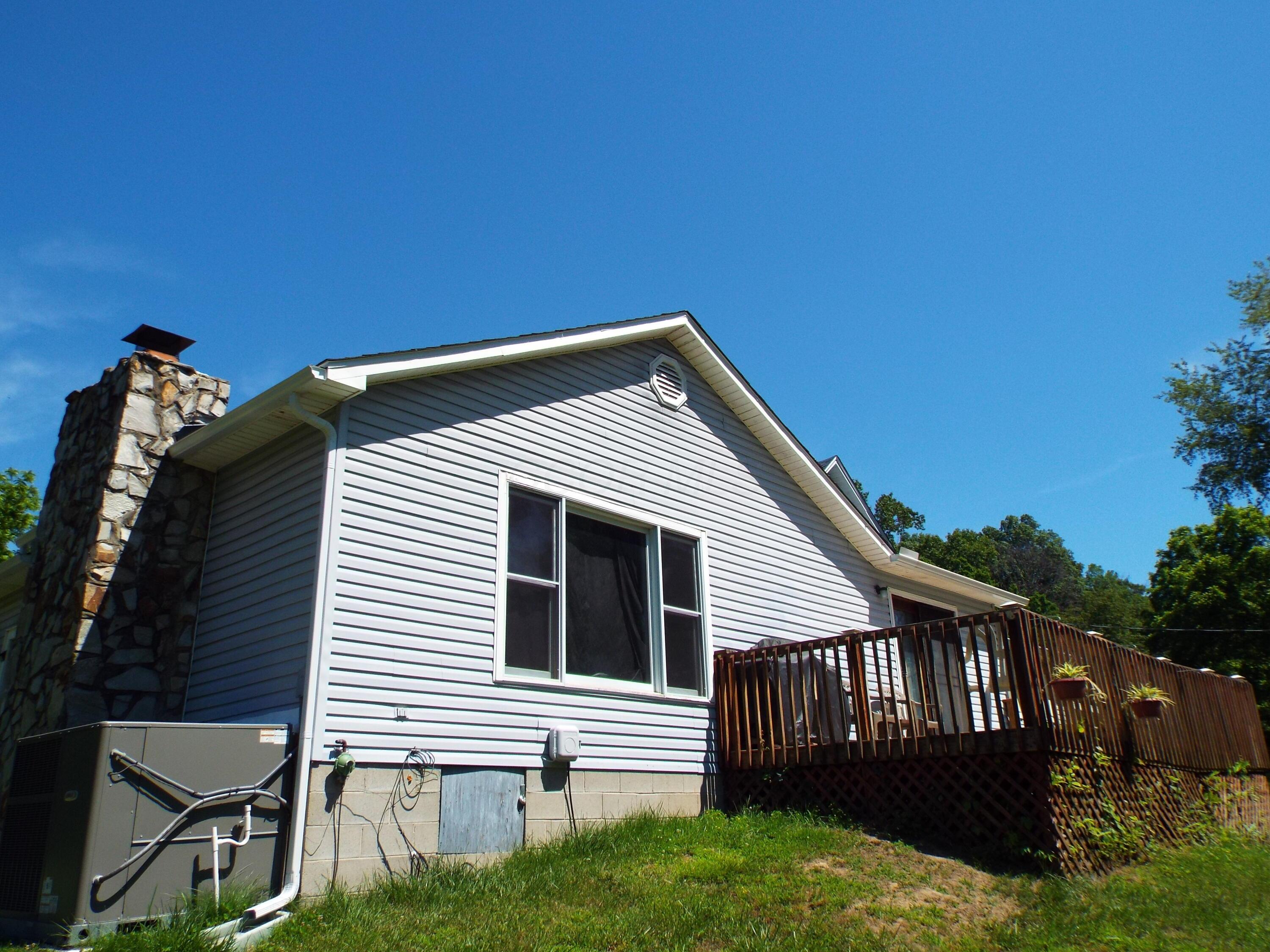 2964 Tick Ridge Road Property Photo 6