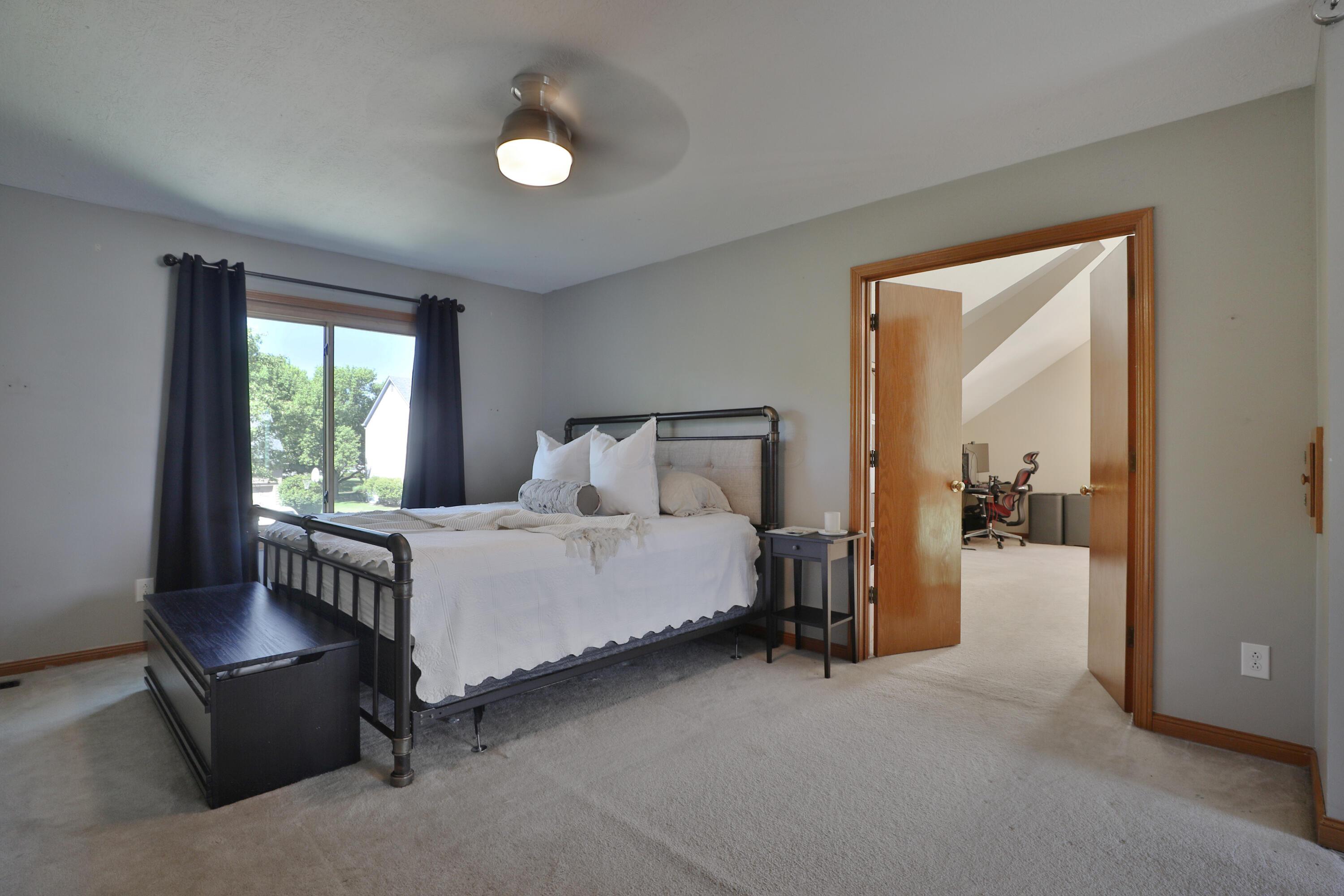 7680 Brandbury Place Property Photo 33
