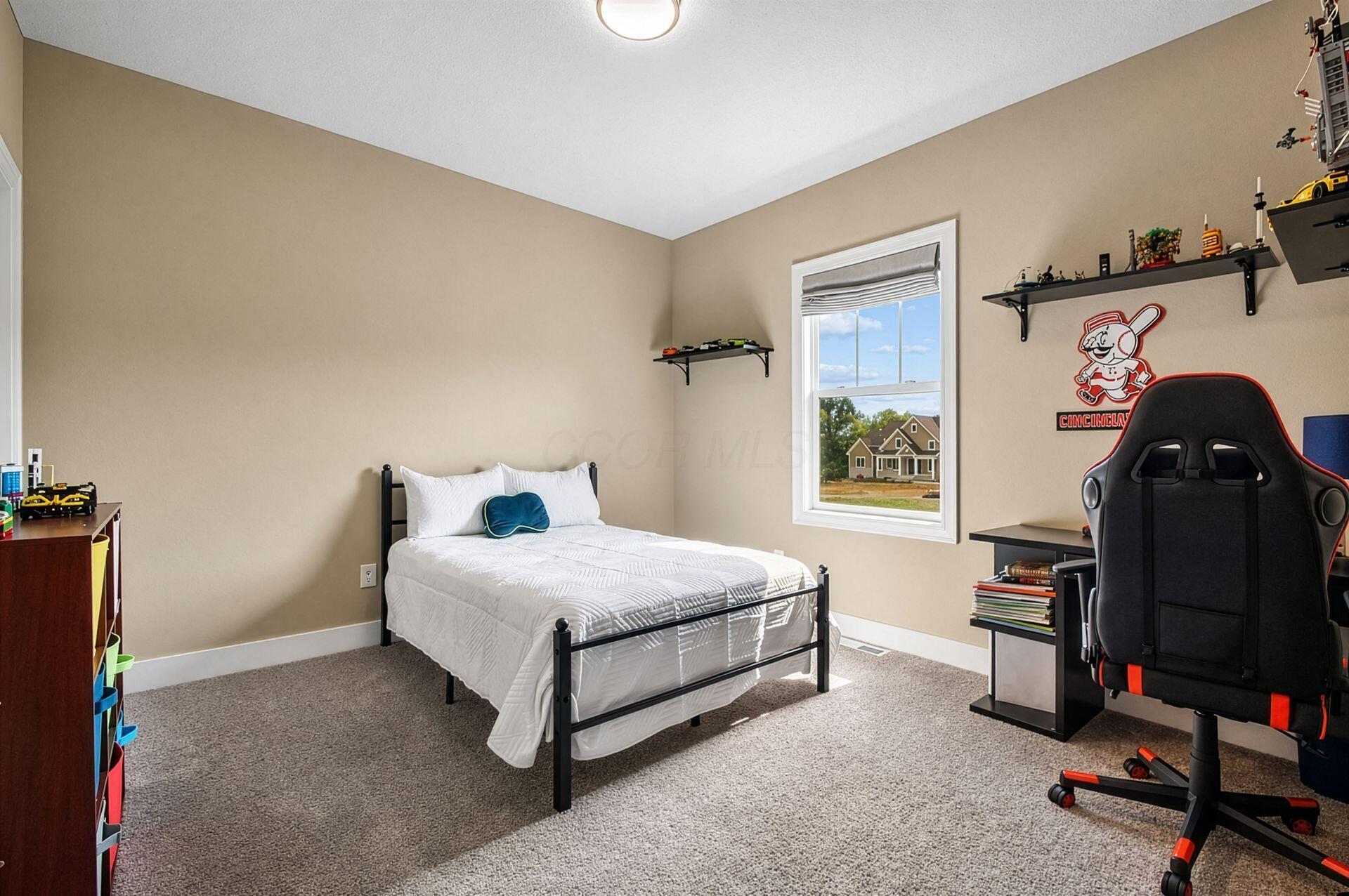 8580 Fitzhamon Drive Property Photo 42