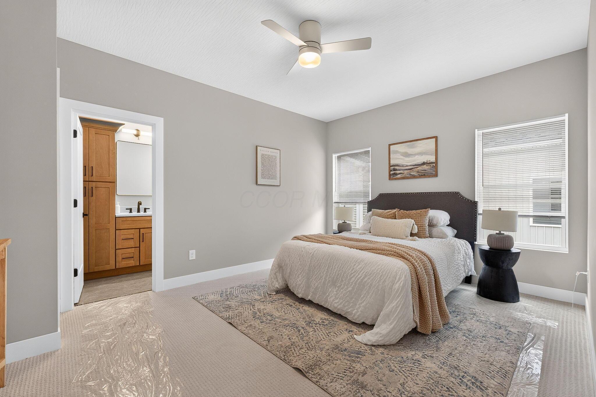 977 Oak Street Property Photo 20