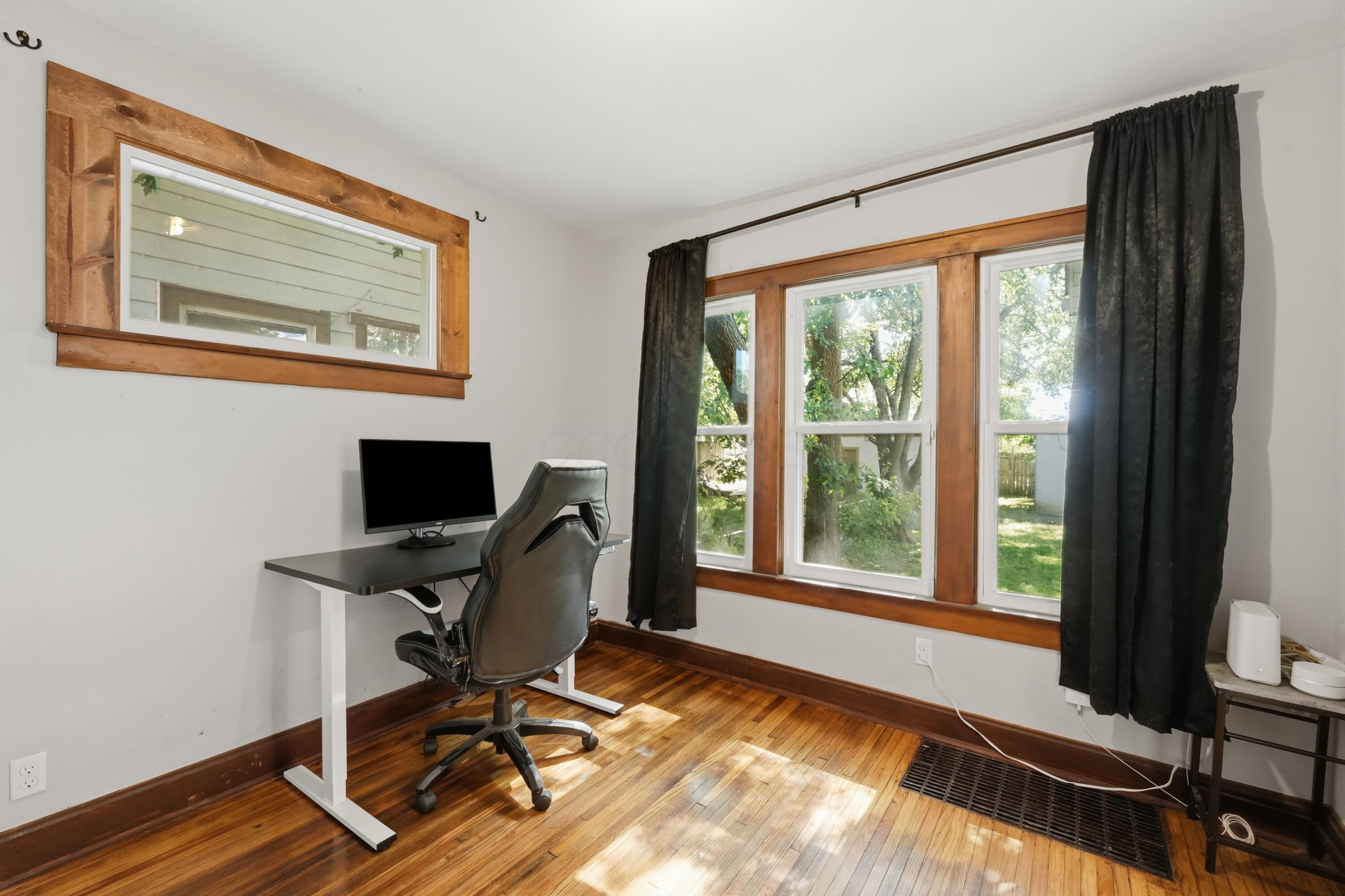 615 Larcomb Avenue Property Photo 15