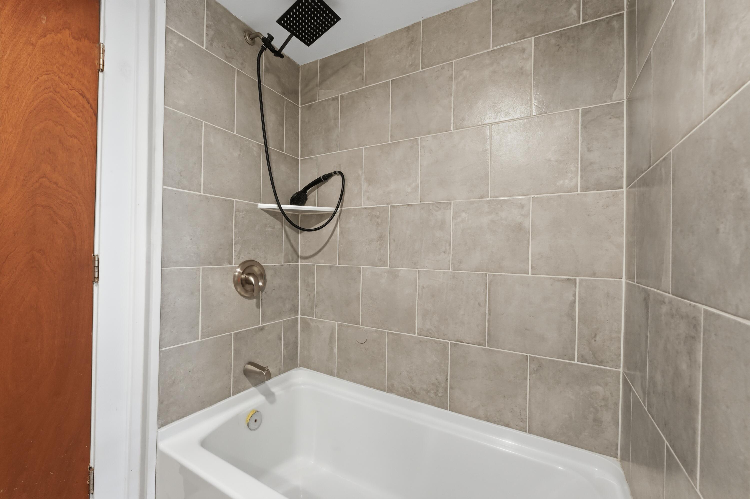 615 Larcomb Avenue Property Photo 19